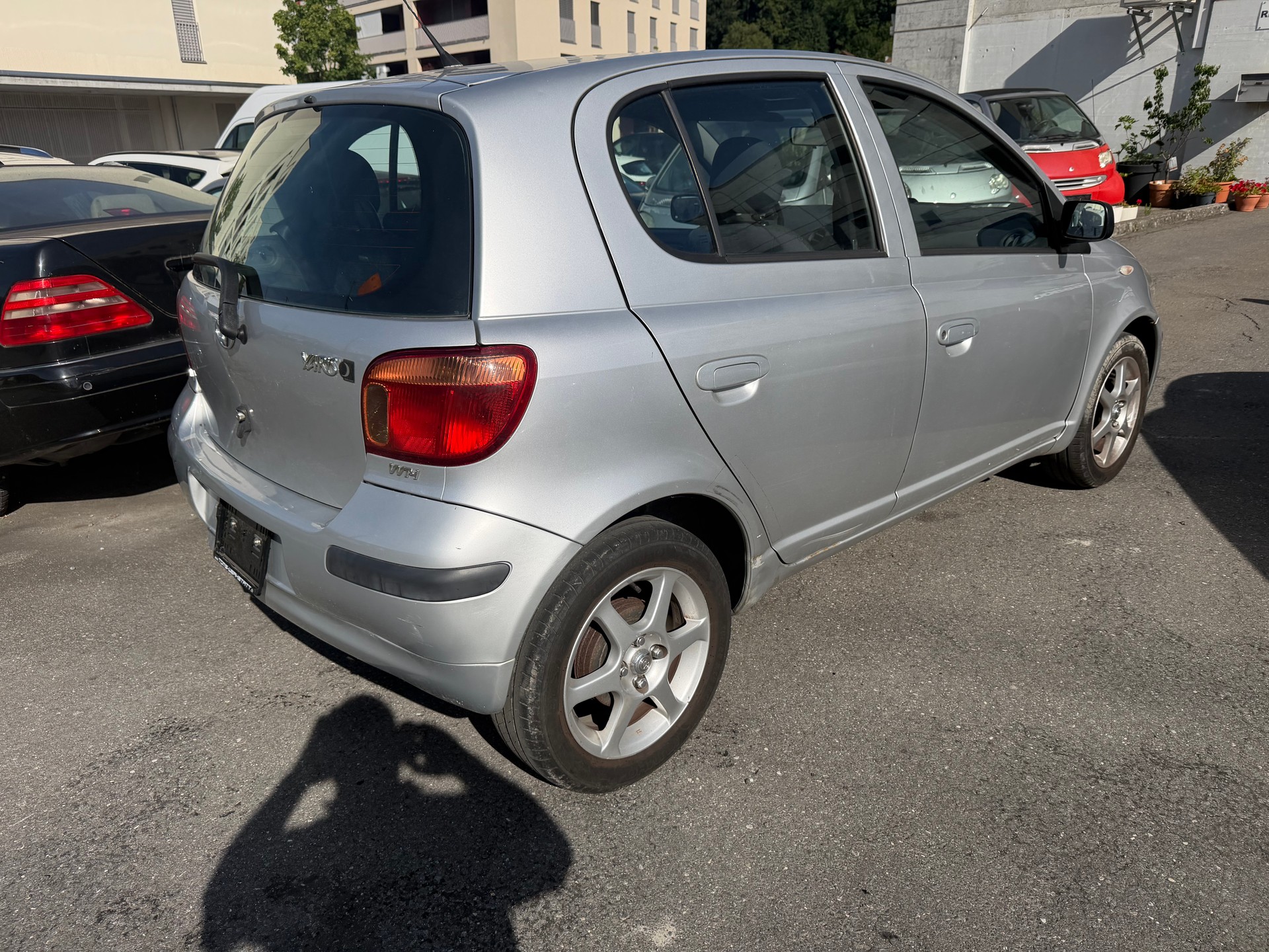 TOYOTA Yaris 1.0 Linea Luna-image-1