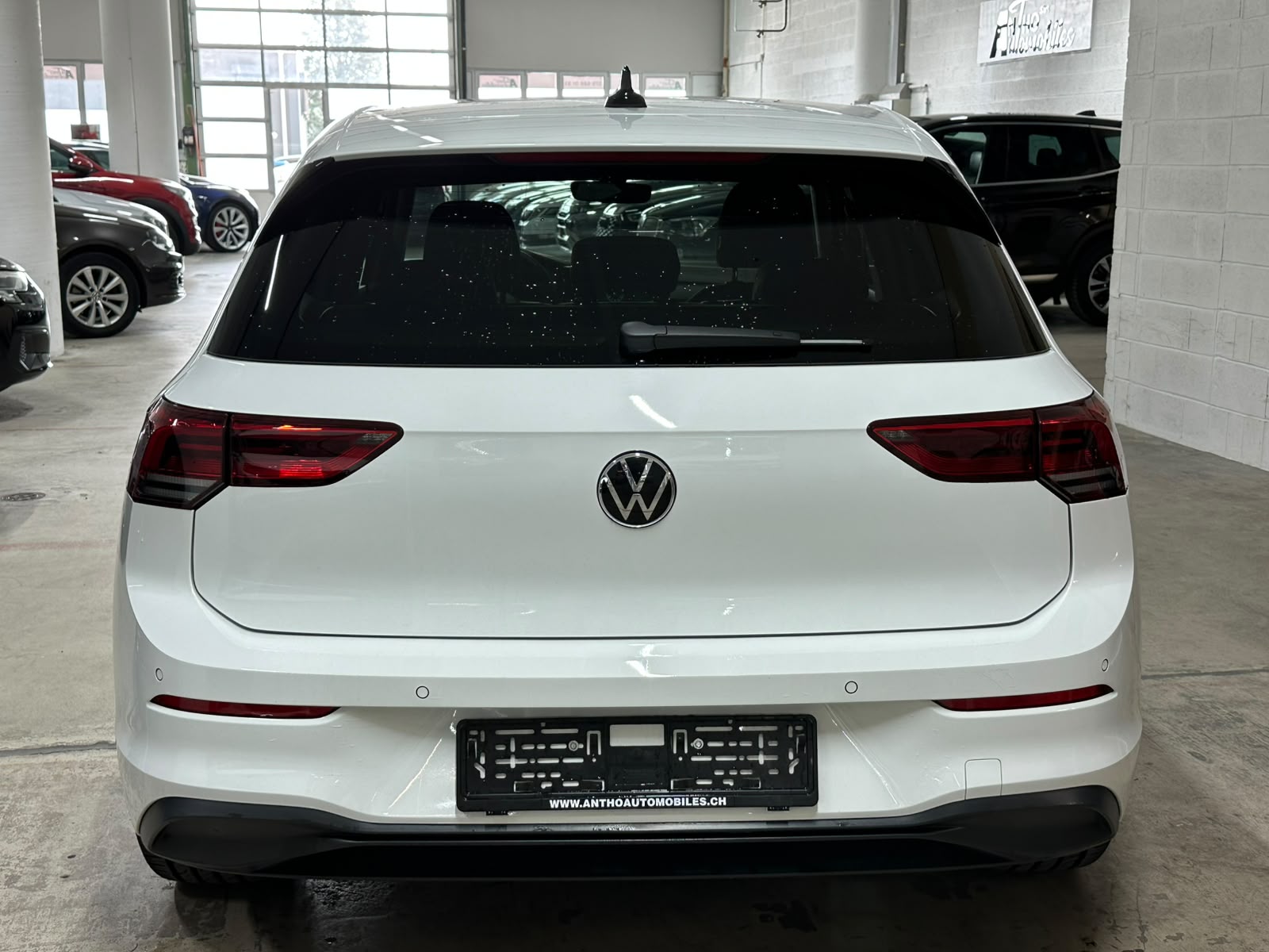 VW Golf 1.5 TSI ACT Life-image-5