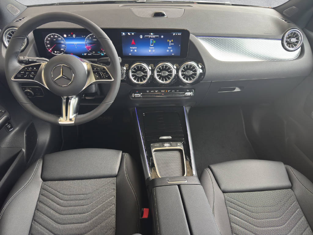 MERCEDES-BENZ GLA 200 Night Star Progressive-image-13