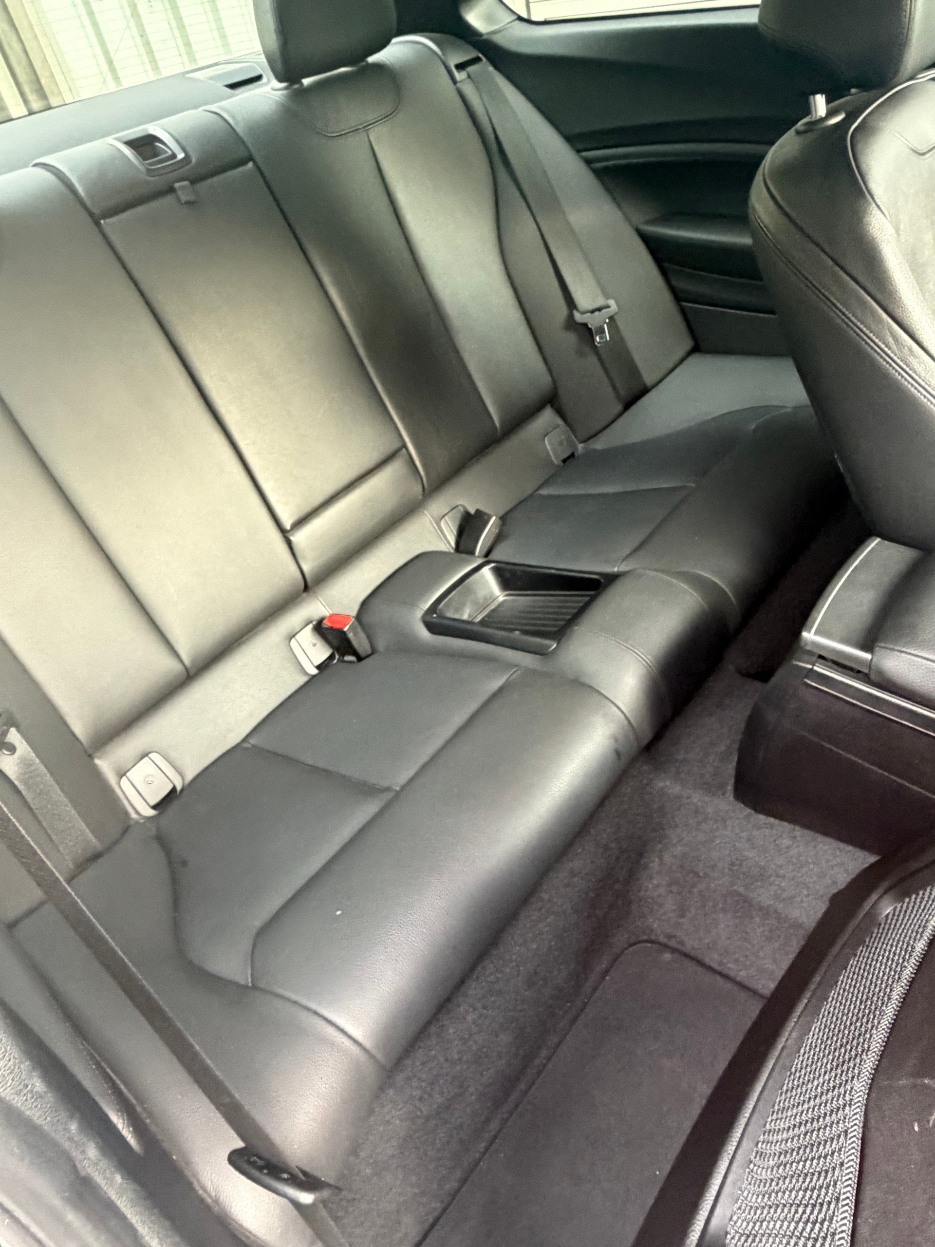 BMW M235i xDrive Steptronic-image-6