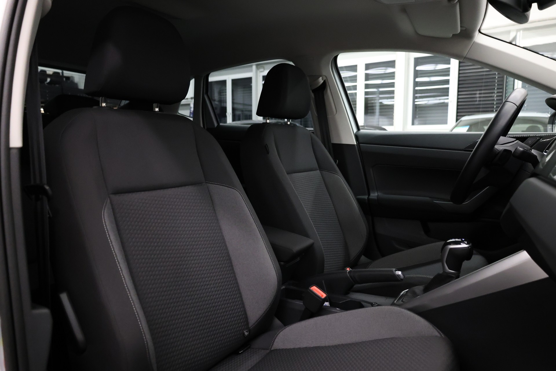 VW Polo 1.0 TSI Life DSG-image-14