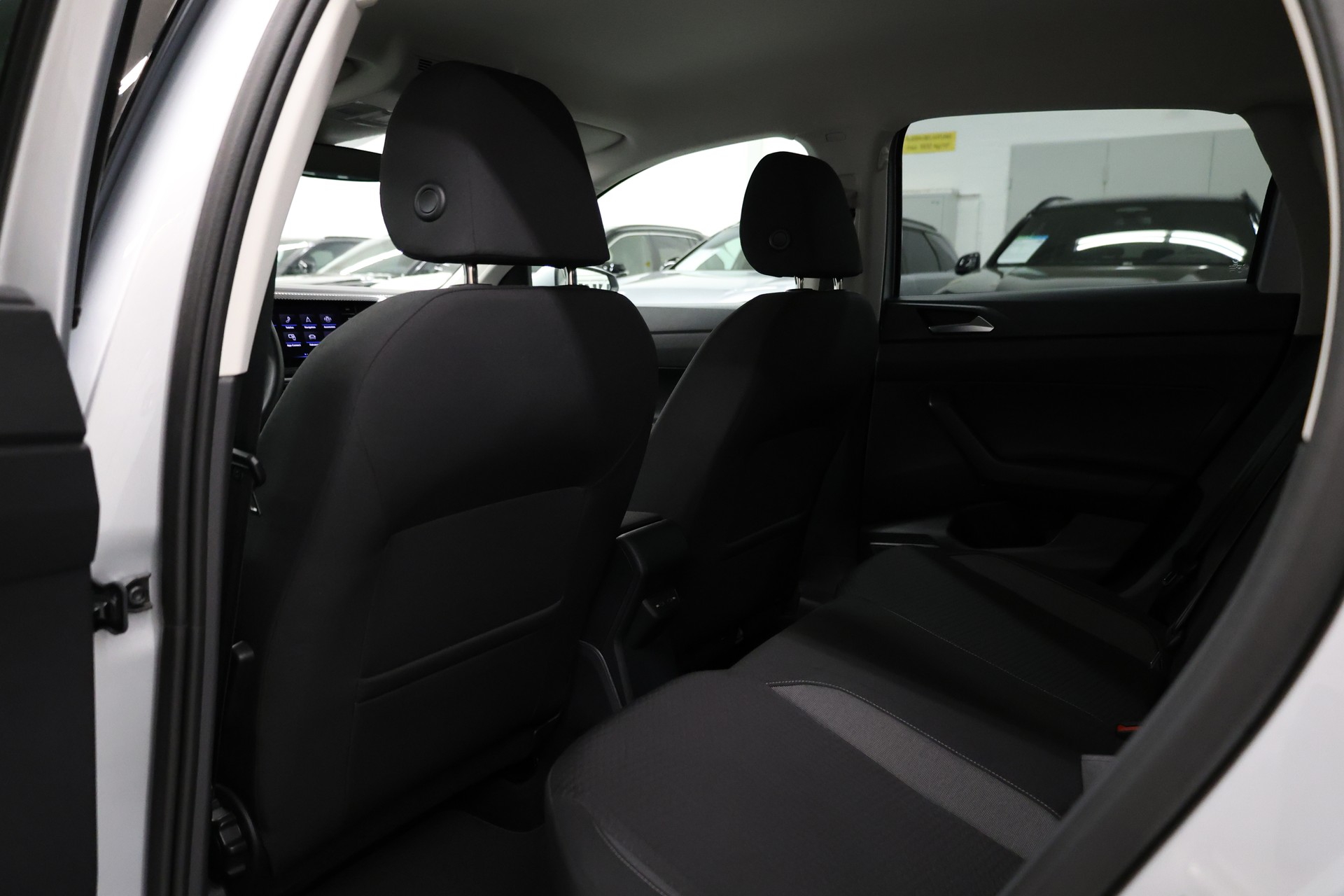 VW Polo 1.0 TSI Life DSG-image-19