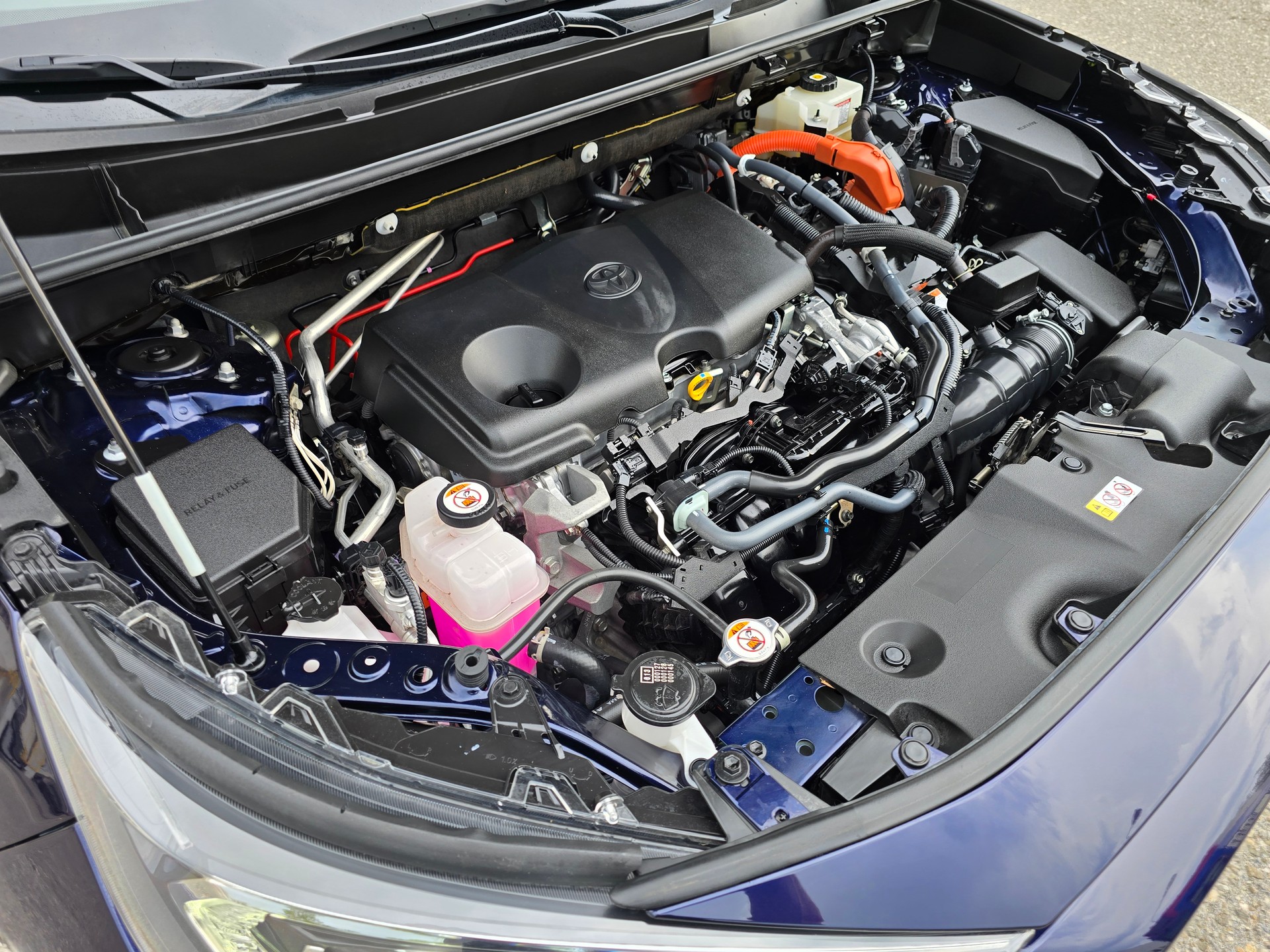 TOYOTA RAV-4 2.5 HSD Premium e-CVT 4WD-image-28