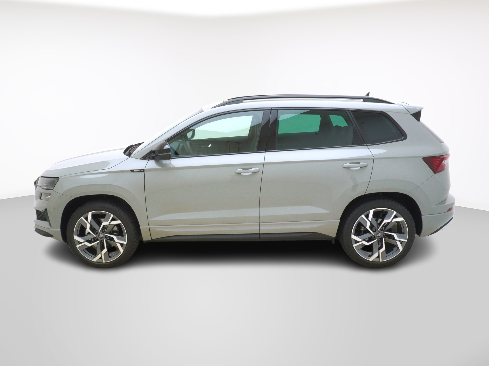 SKODA Karoq 2.0 TSI SportLine DSG 4x4-image-1