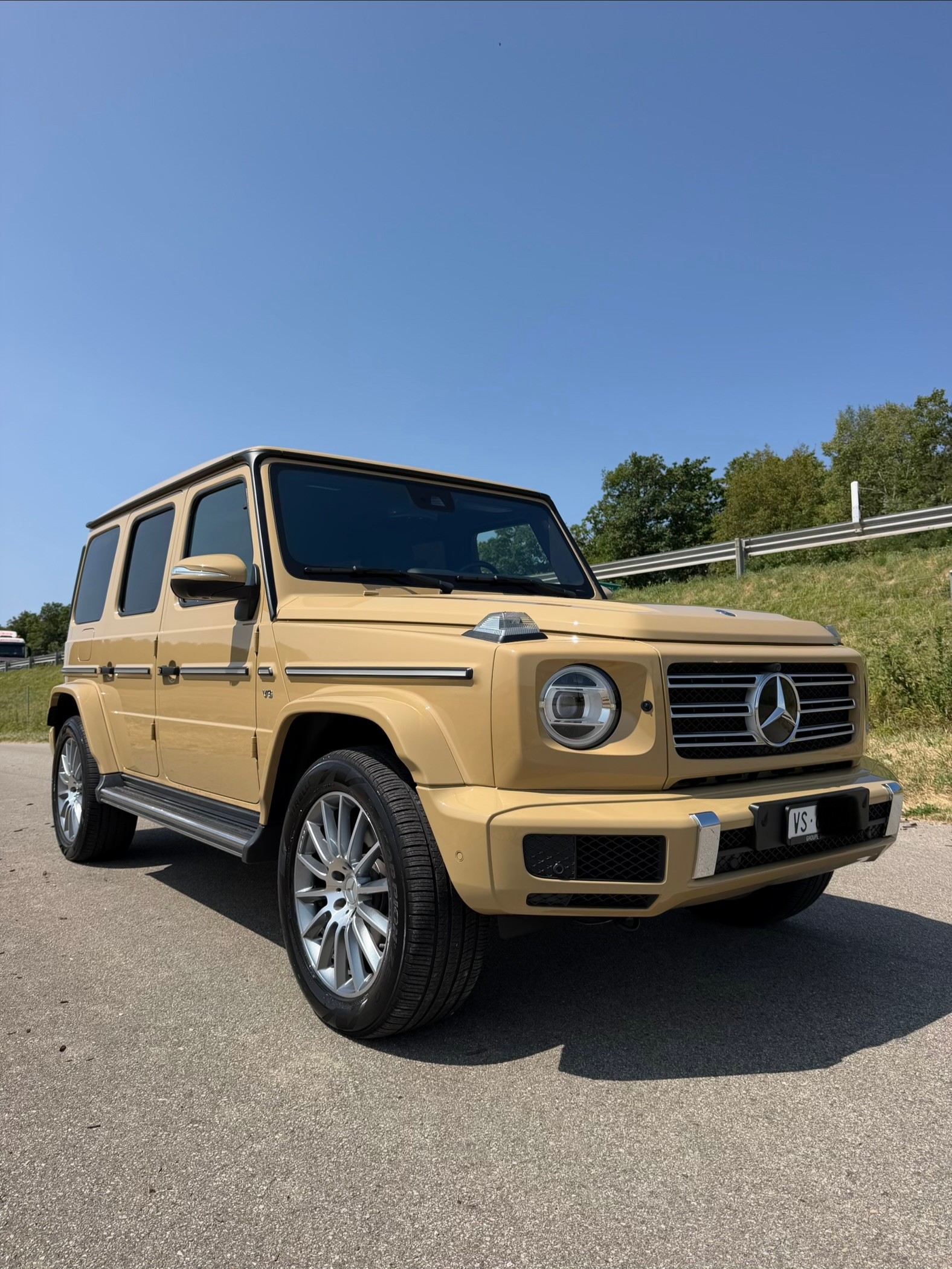 MERCEDES-BENZ G 500 AMG Line-image-1