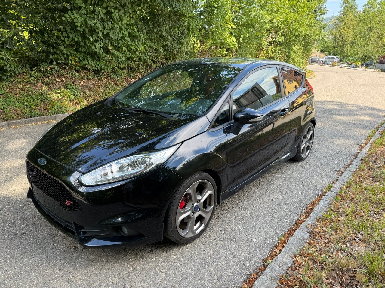 FORD Fiesta 1.6 SCTi ST-2-image-1