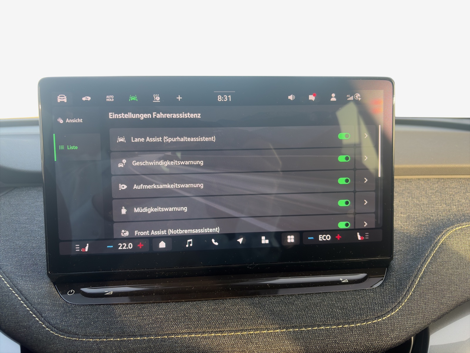 SKODA Elroq 85-image-15