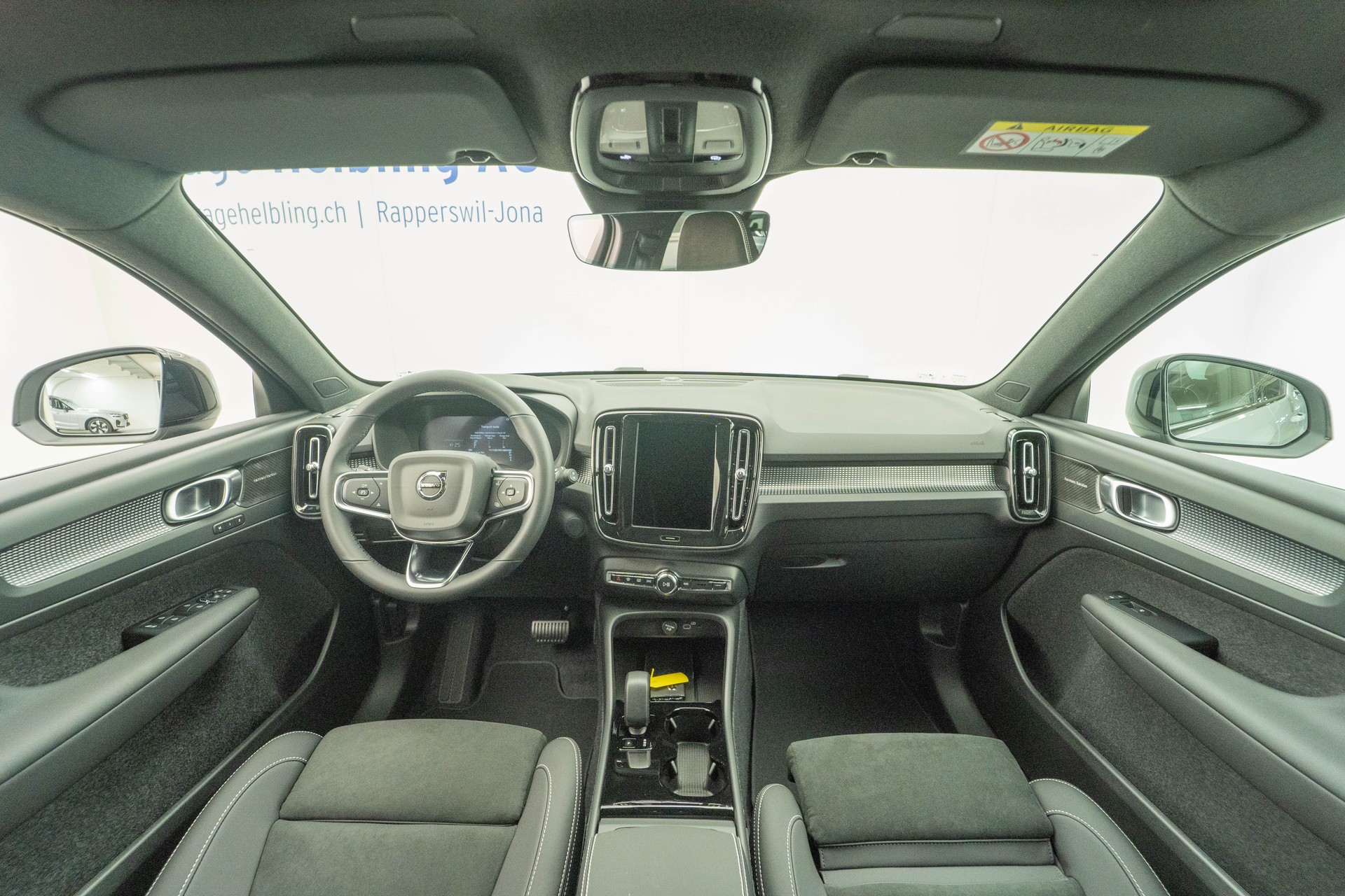 VOLVO EX40 Twin Performance Ultra AWD-image-5