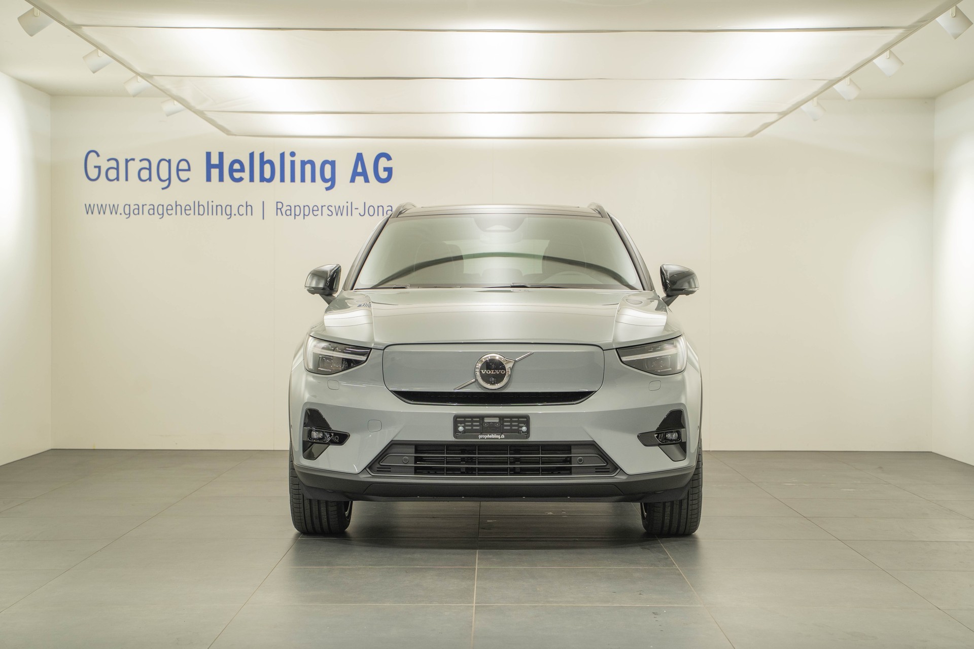 VOLVO EX40 Twin Performance Ultra AWD-image-1