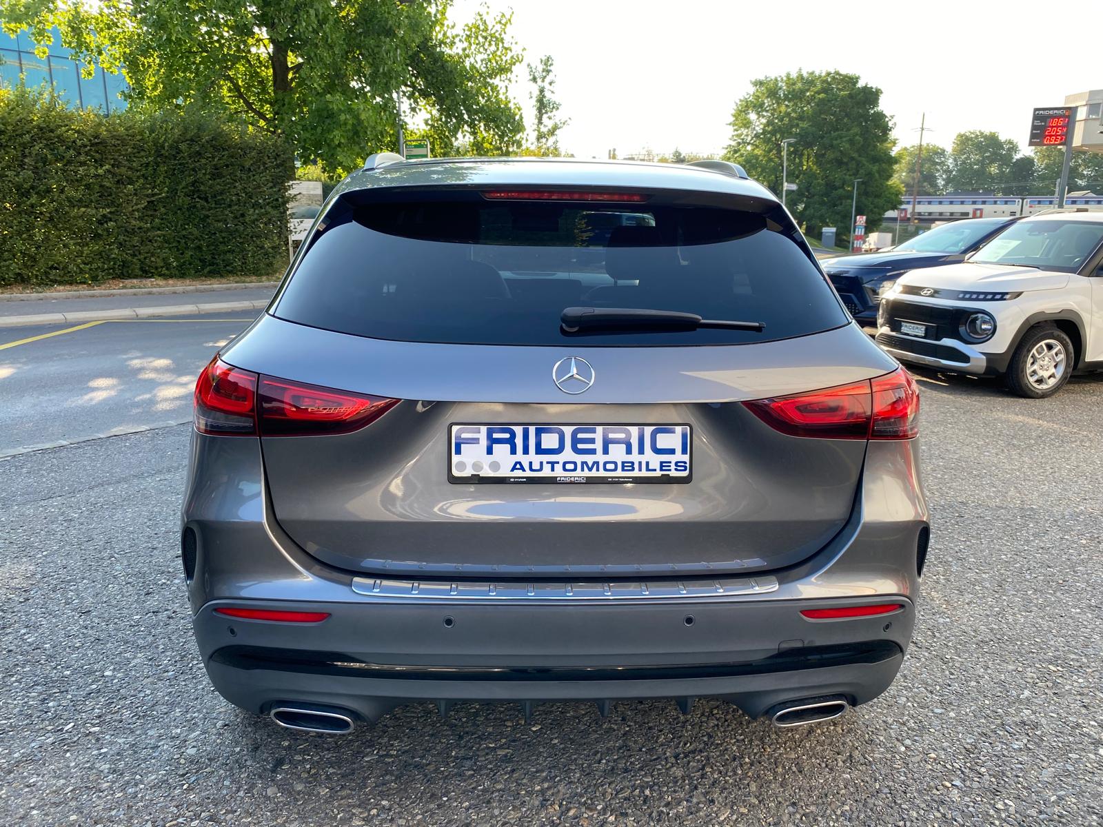 MERCEDES-BENZ GLA 250 4Matic Edition 1. 8G-DCT-image-4