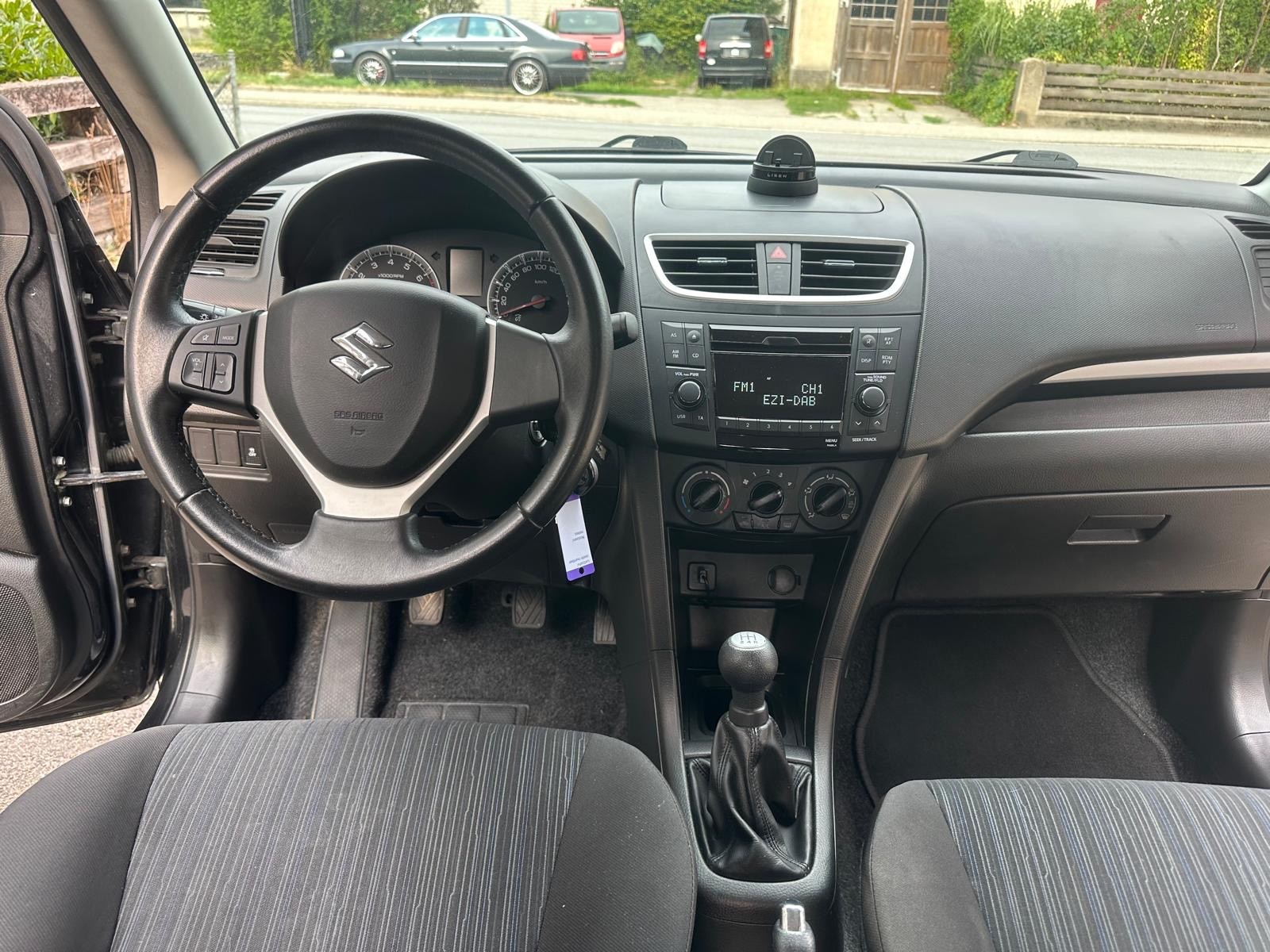 SUZUKI Swift 1.2i 16V GL-image-7