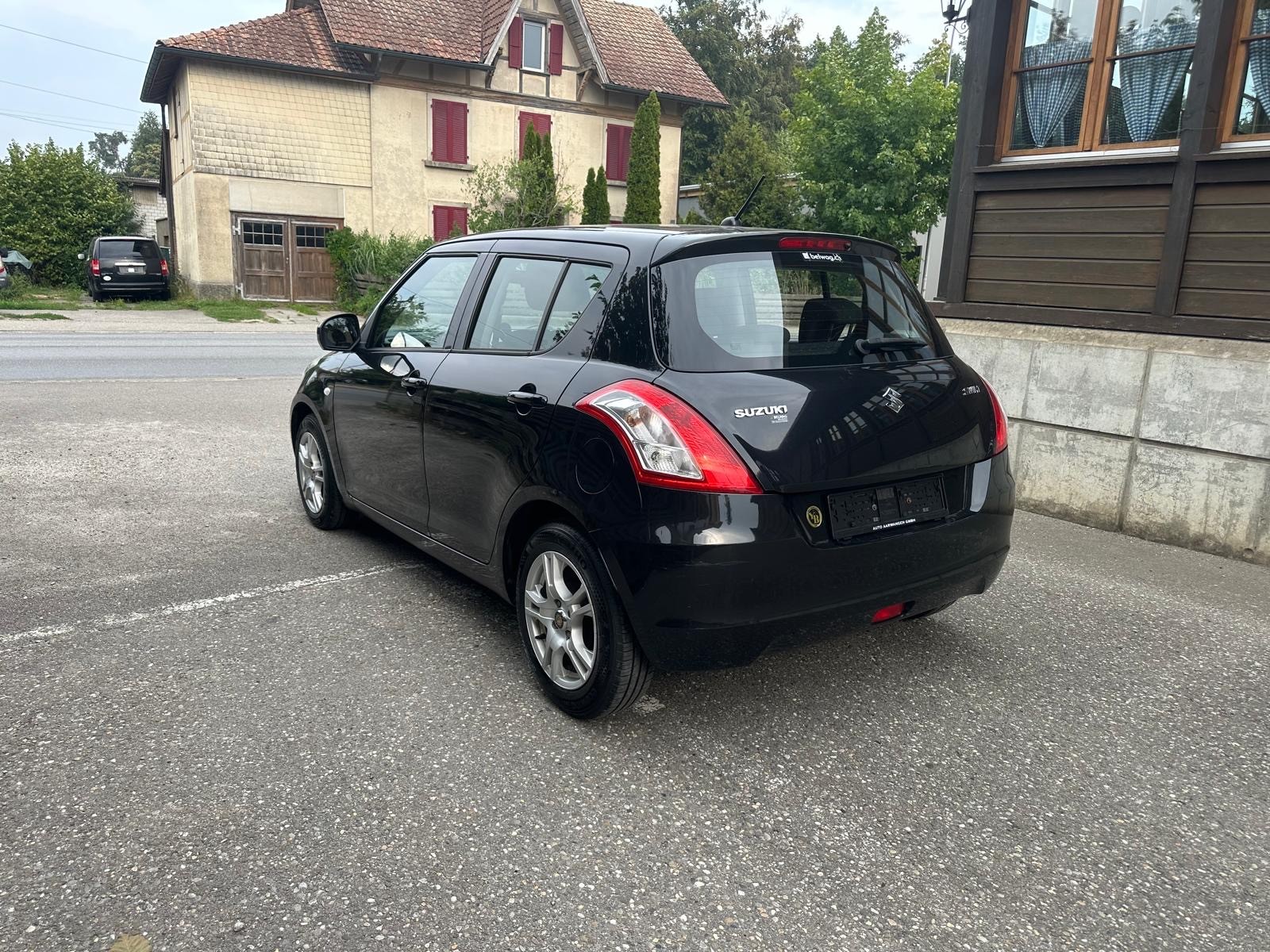 SUZUKI Swift 1.2i 16V GL-image-2
