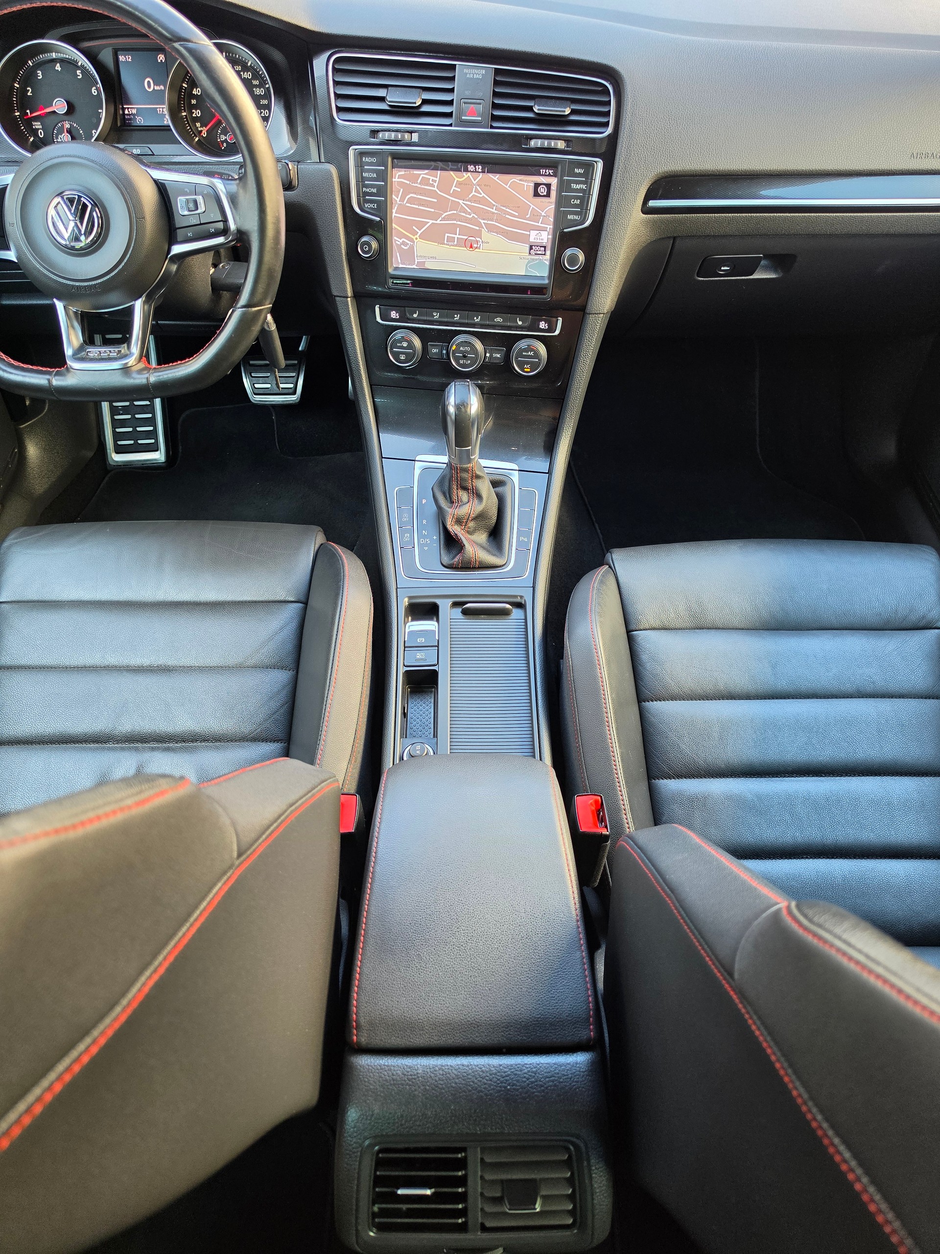 VW Golf 2.0 TSI GTI Performance DSG-image-23