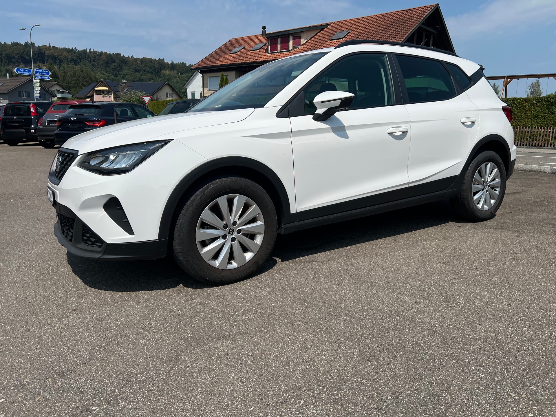SEAT Arona 1.0 TSI Eco Style DSG-image-0