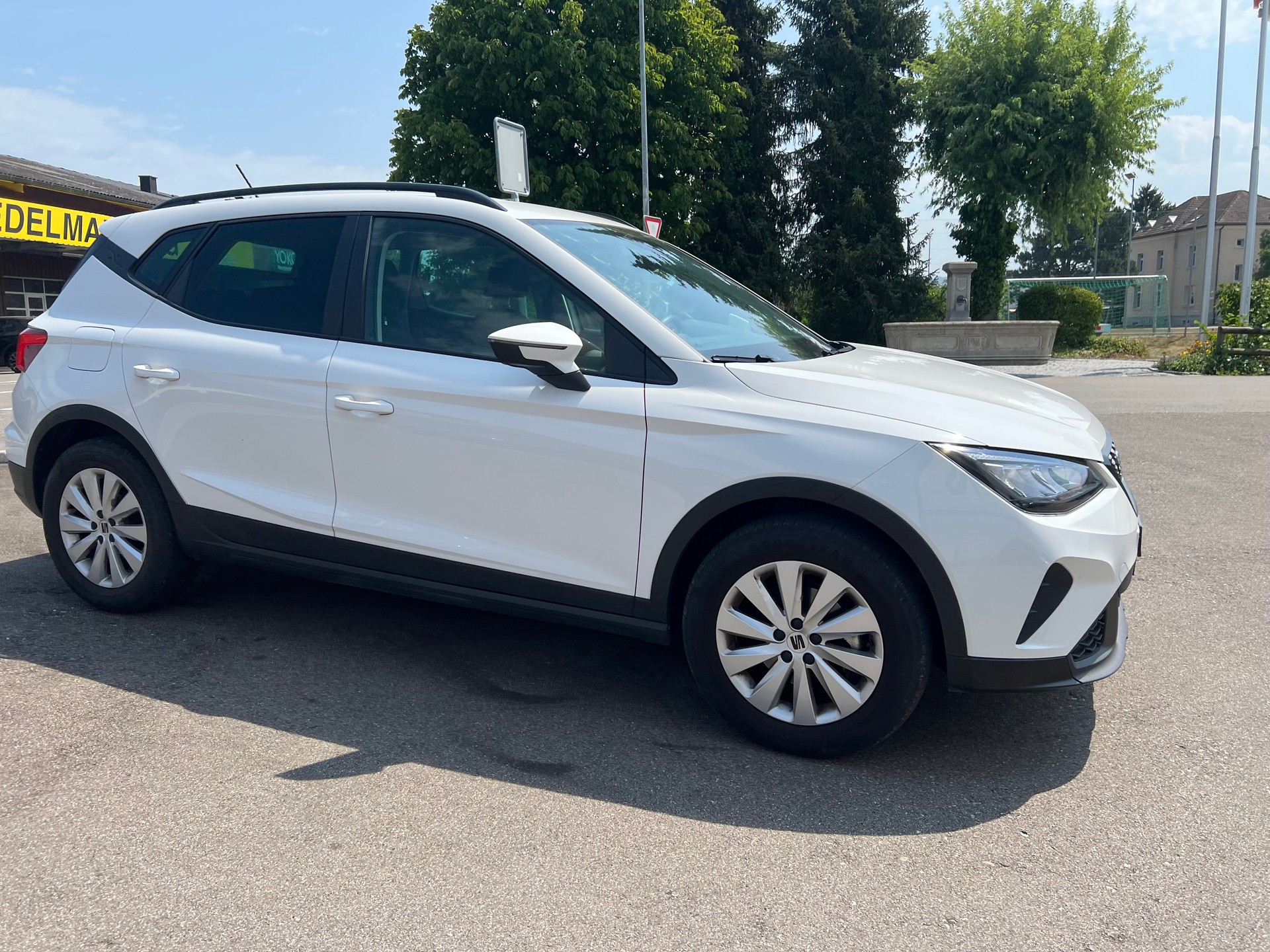 SEAT Arona 1.0 TSI Eco Style DSG-image-6