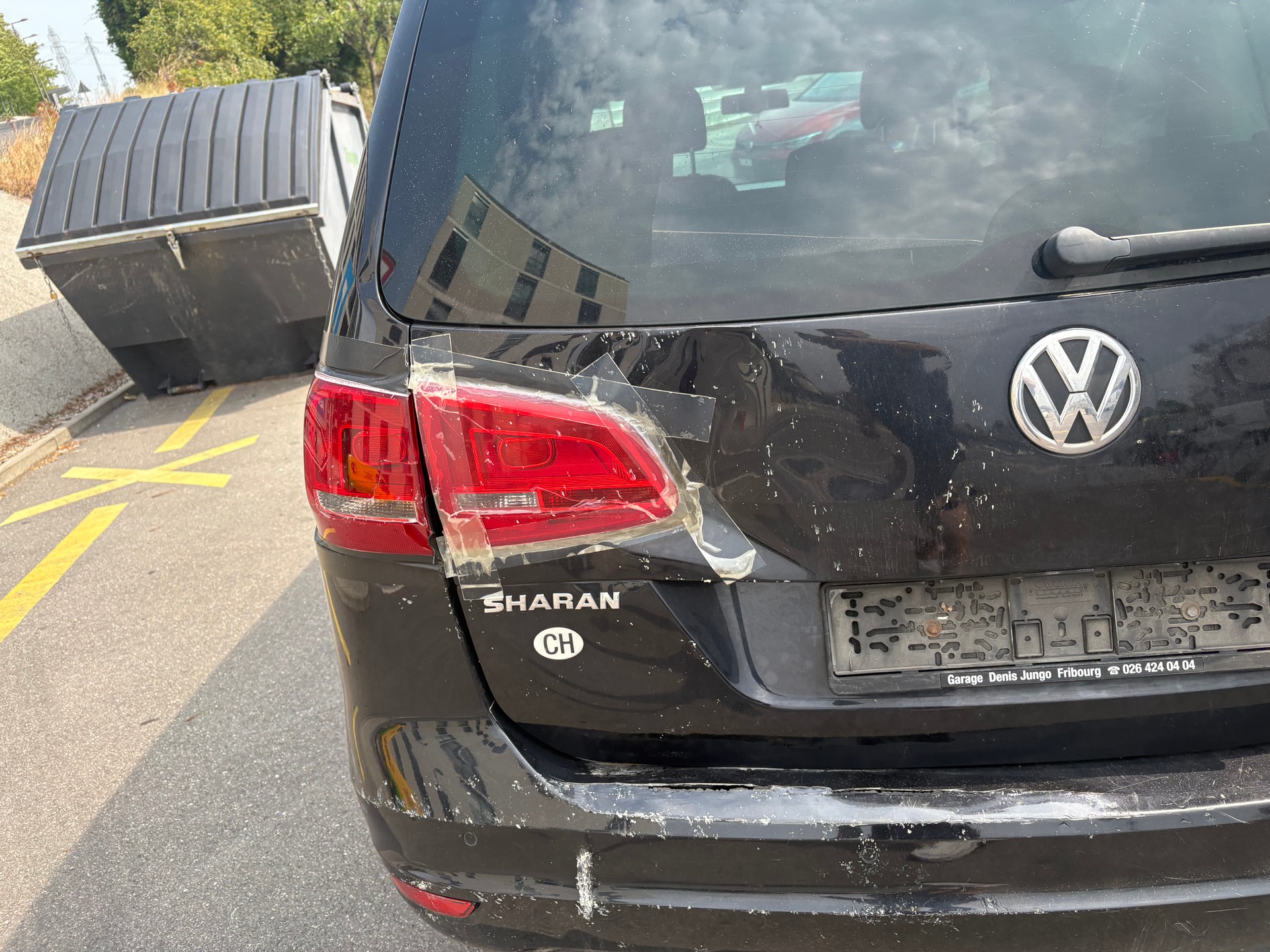 VW Sharan 2.0 TDI BlueMotion Technology Trendline-image-6