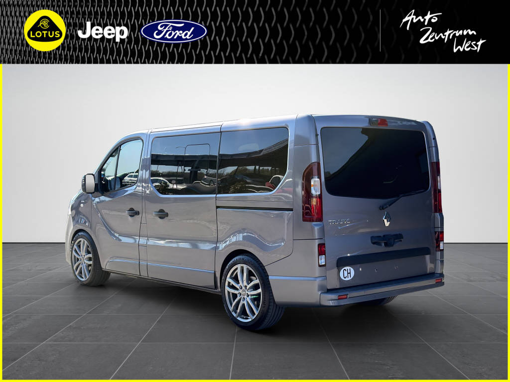 RENAULT Trafic Spaceclass 2.0 dCi Blue 170-image-2