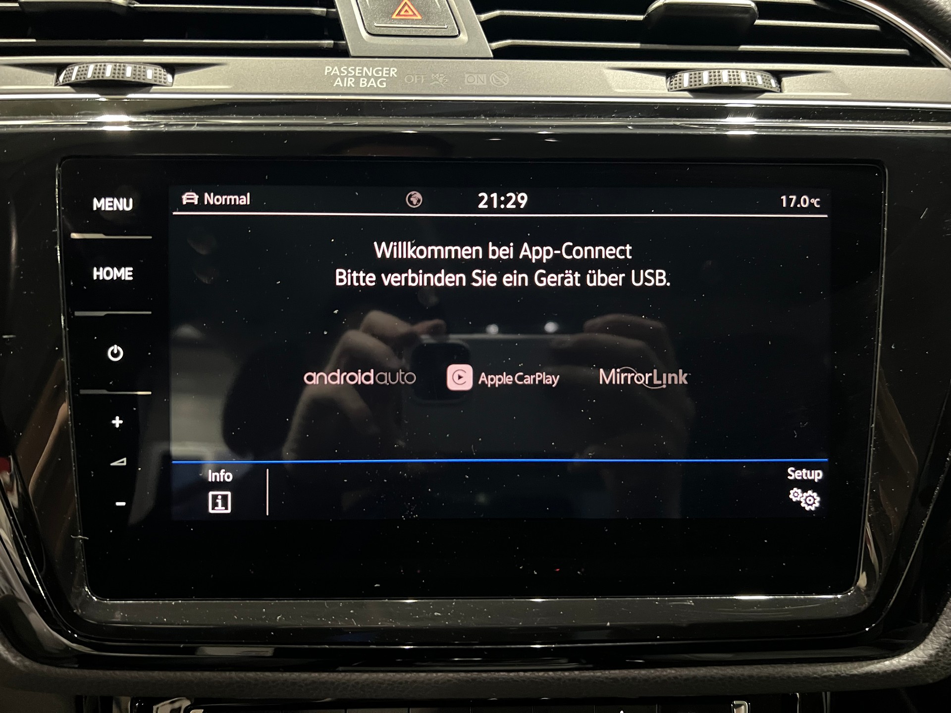 VW Touran 2.0 TDI BlueMotion Technology Comfortline DSG**7-Plätzer,Tempomat ACC,Rückfahrtkam,Frisch ab MFK**-image-11
