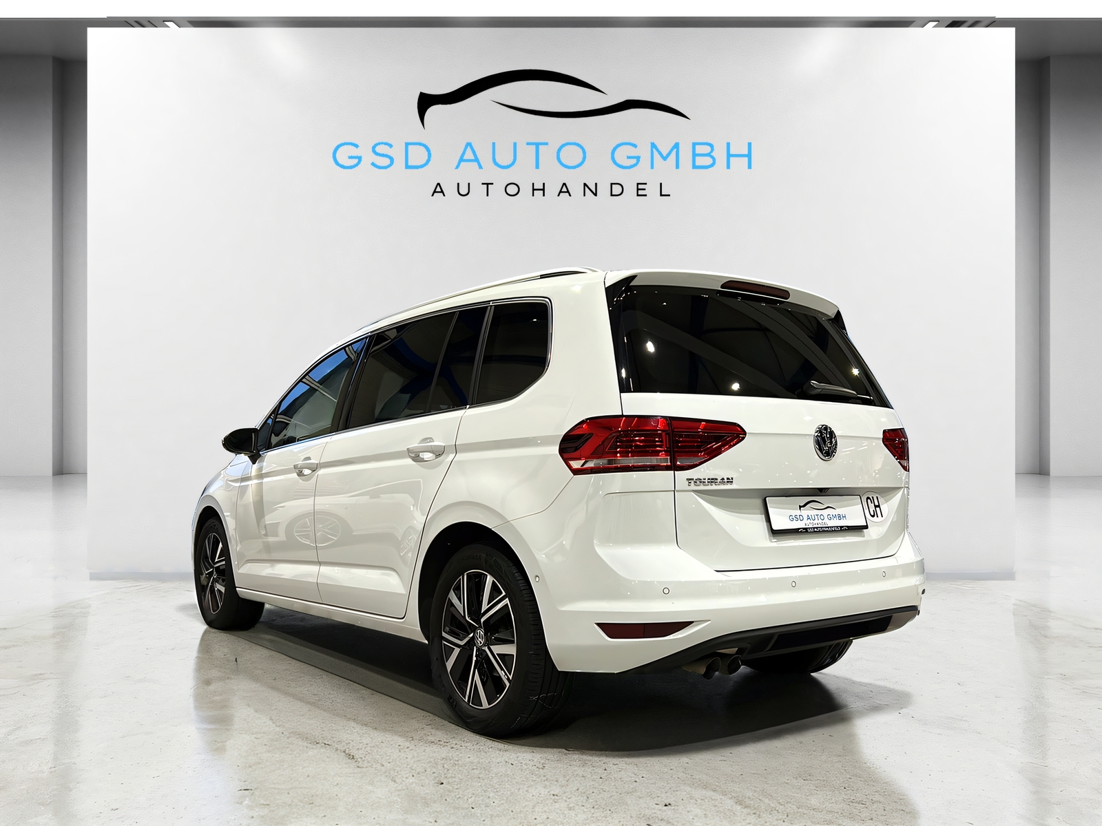 VW Touran 2.0 TDI BlueMotion Technology Comfortline DSG**7-Plätzer,Tempomat ACC,Rückfahrtkam,Frisch ab MFK**-image-2