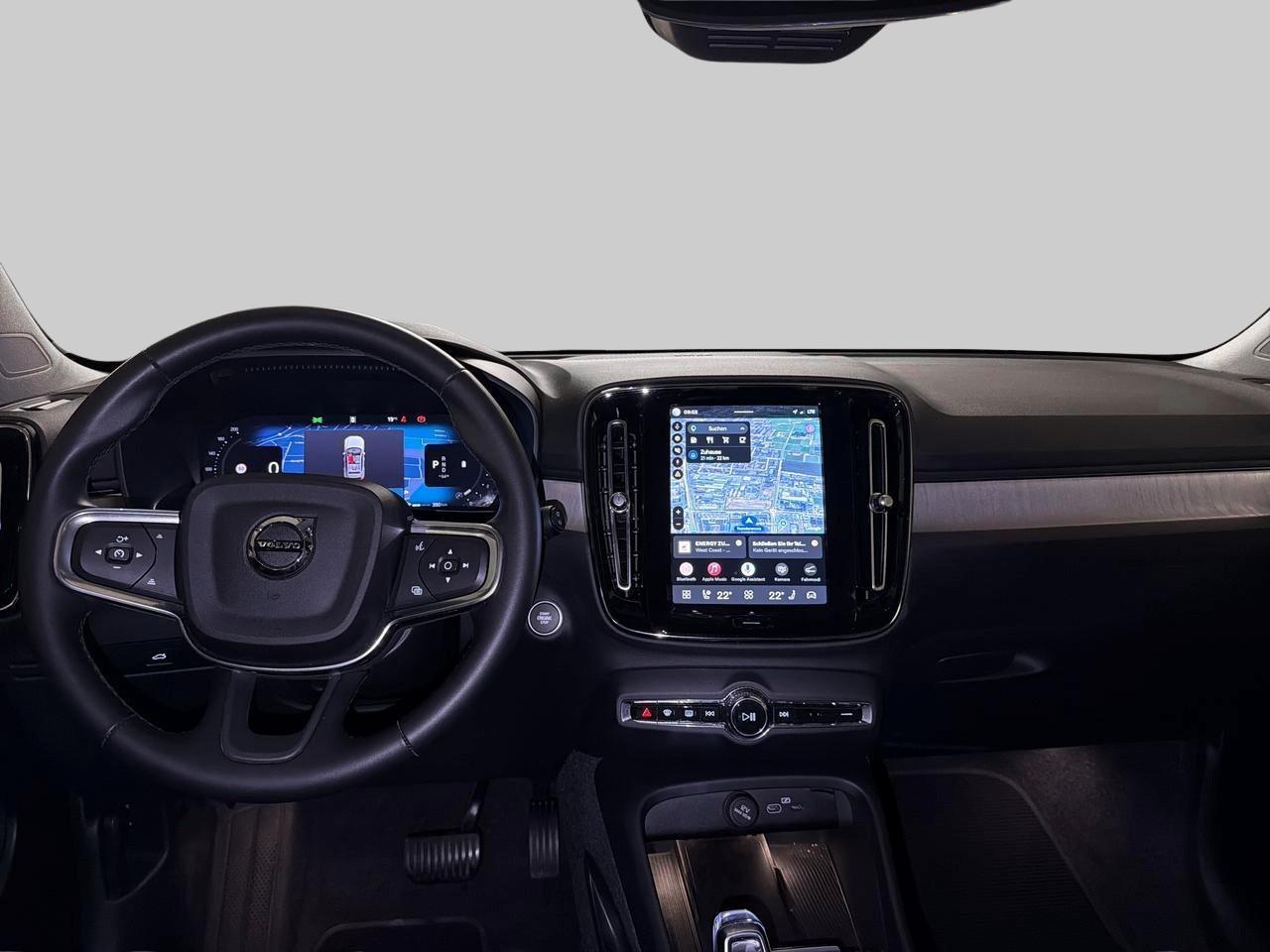 VOLVO XC40 2.0 B4 MH Plus Dark-image-13