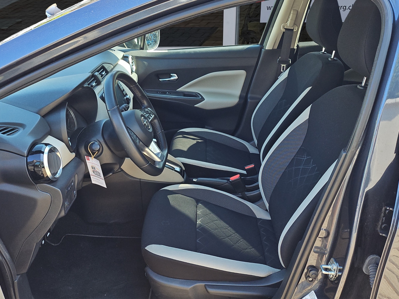 NISSAN Micra IG-T100 Xtronic N-Connecta Winter Paket-image-11