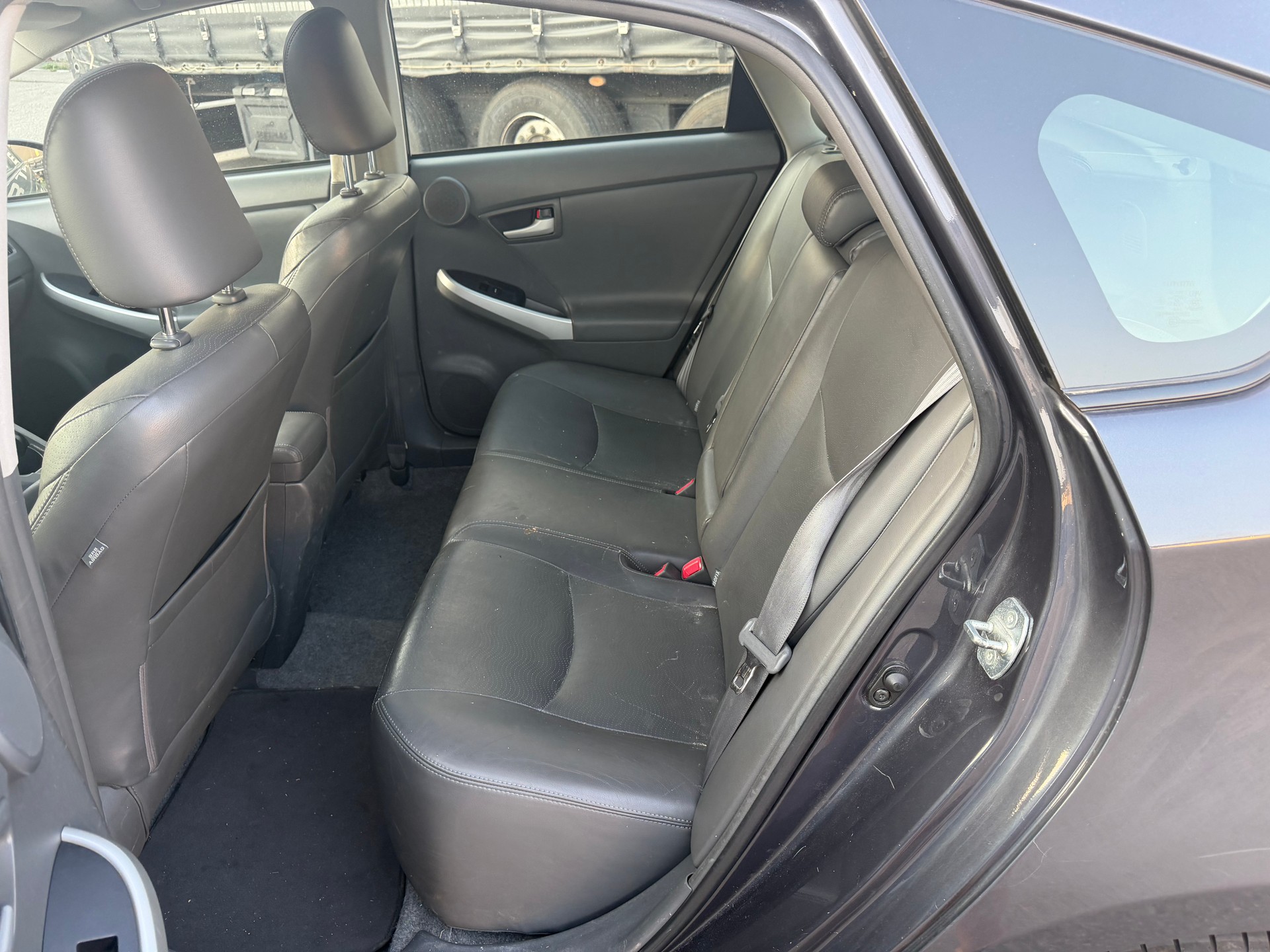 TOYOTA Prius 1.8 16V HSD Sol Premium-image-15