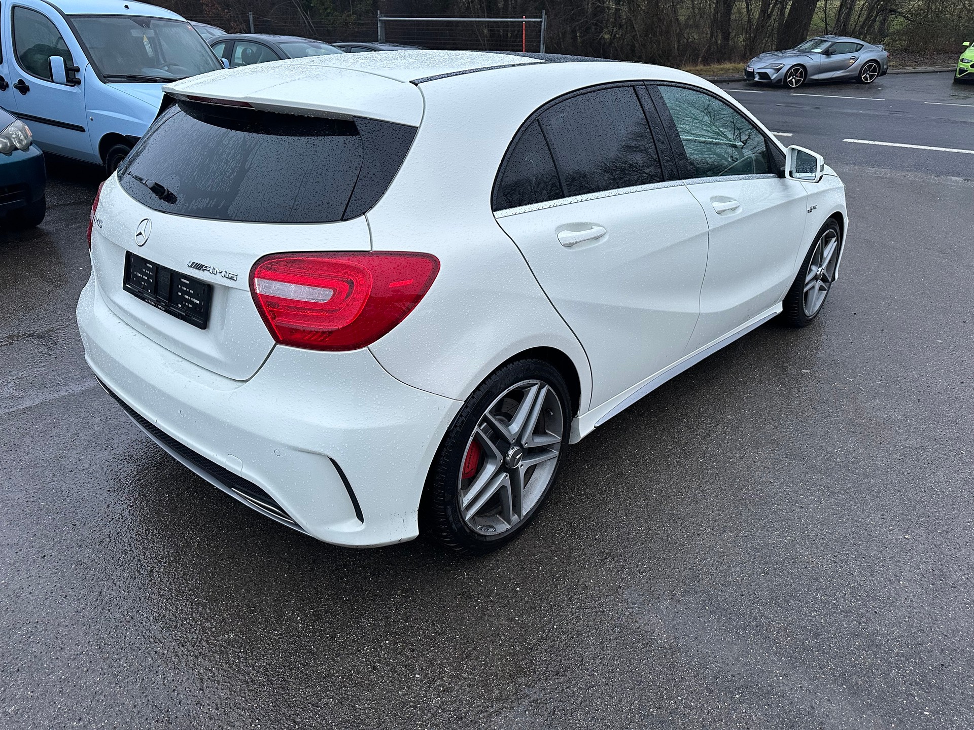 MERCEDES-BENZ A 45 AMG 4Matic Speedshift 7G-DCT-image-4