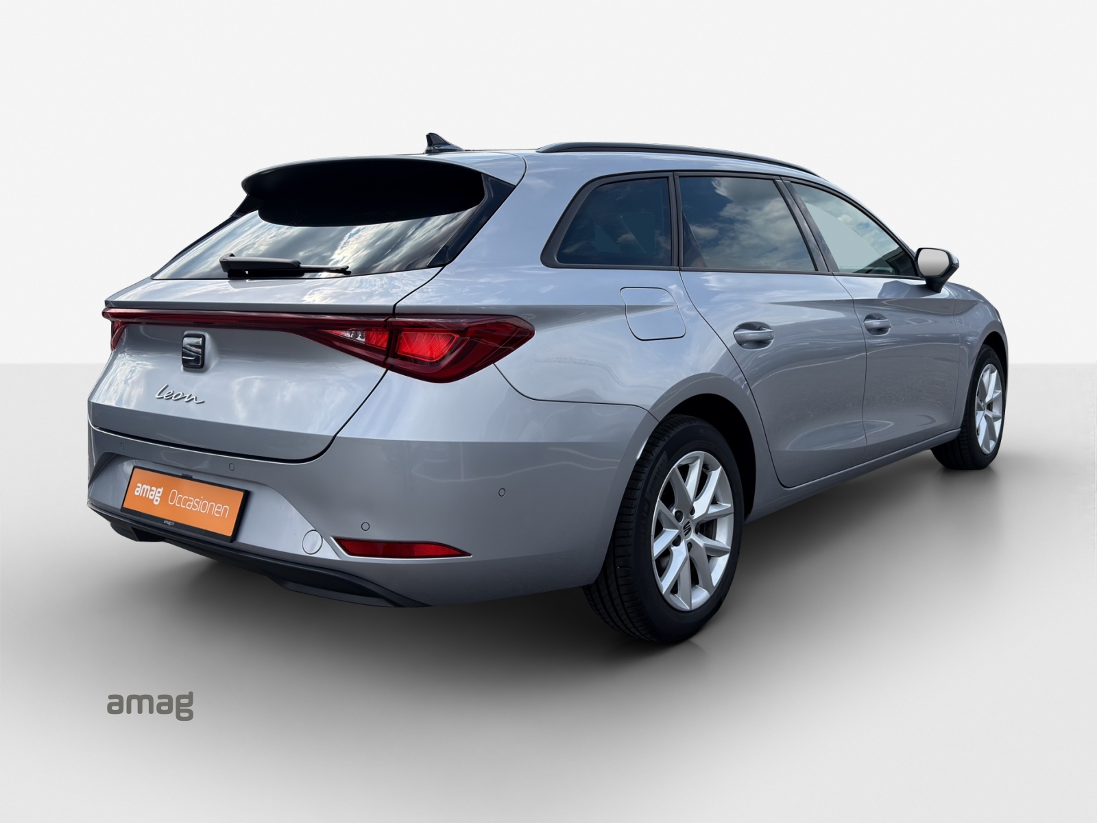 SEAT Leon ST 2.0 TDI EVO DSG Style-image-4