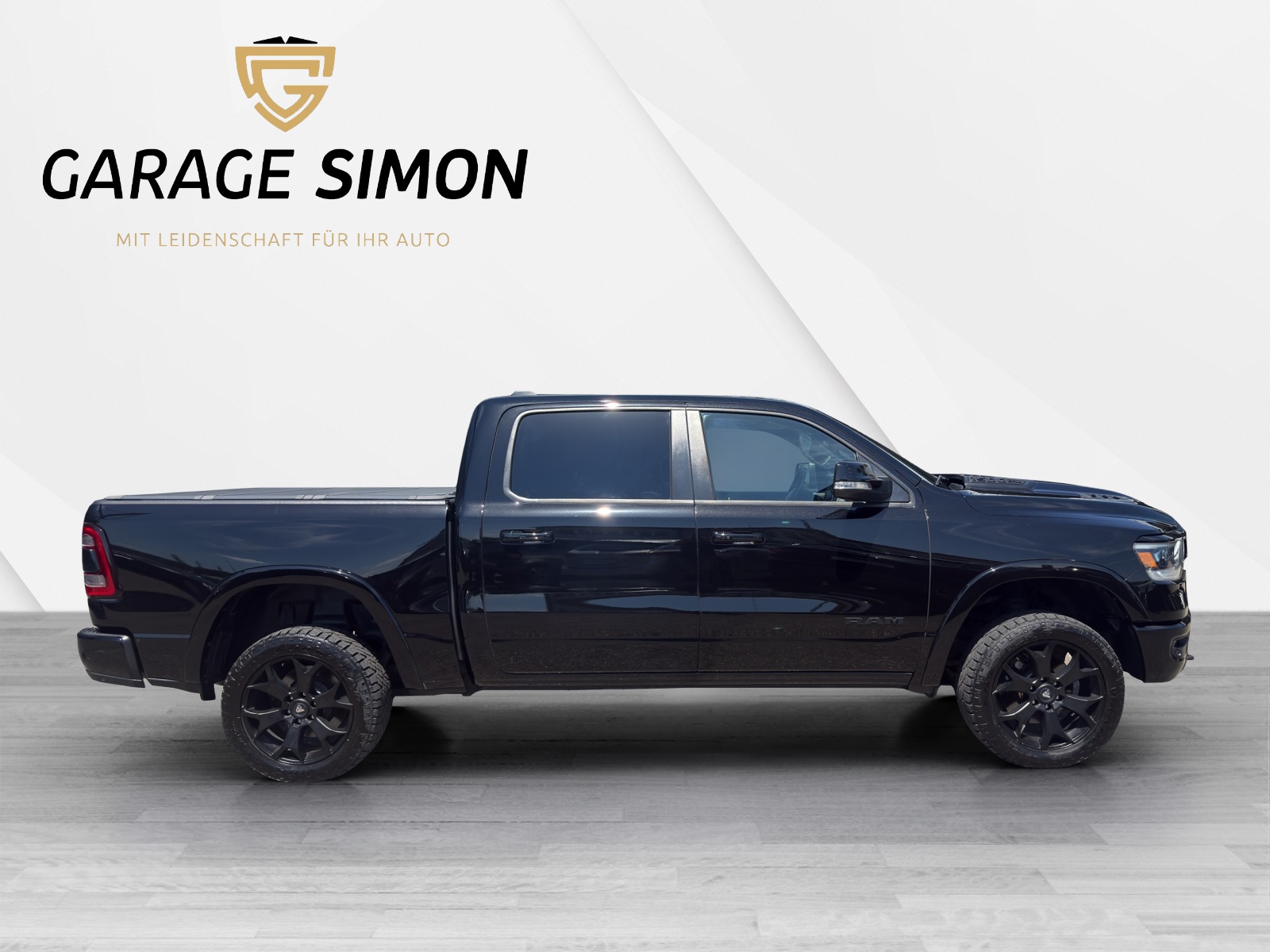 DODGE USA Ram 1500 Quad Kab. Pick-up HEMI MDS VVT Laramie 5.7, 396 PS-image-2