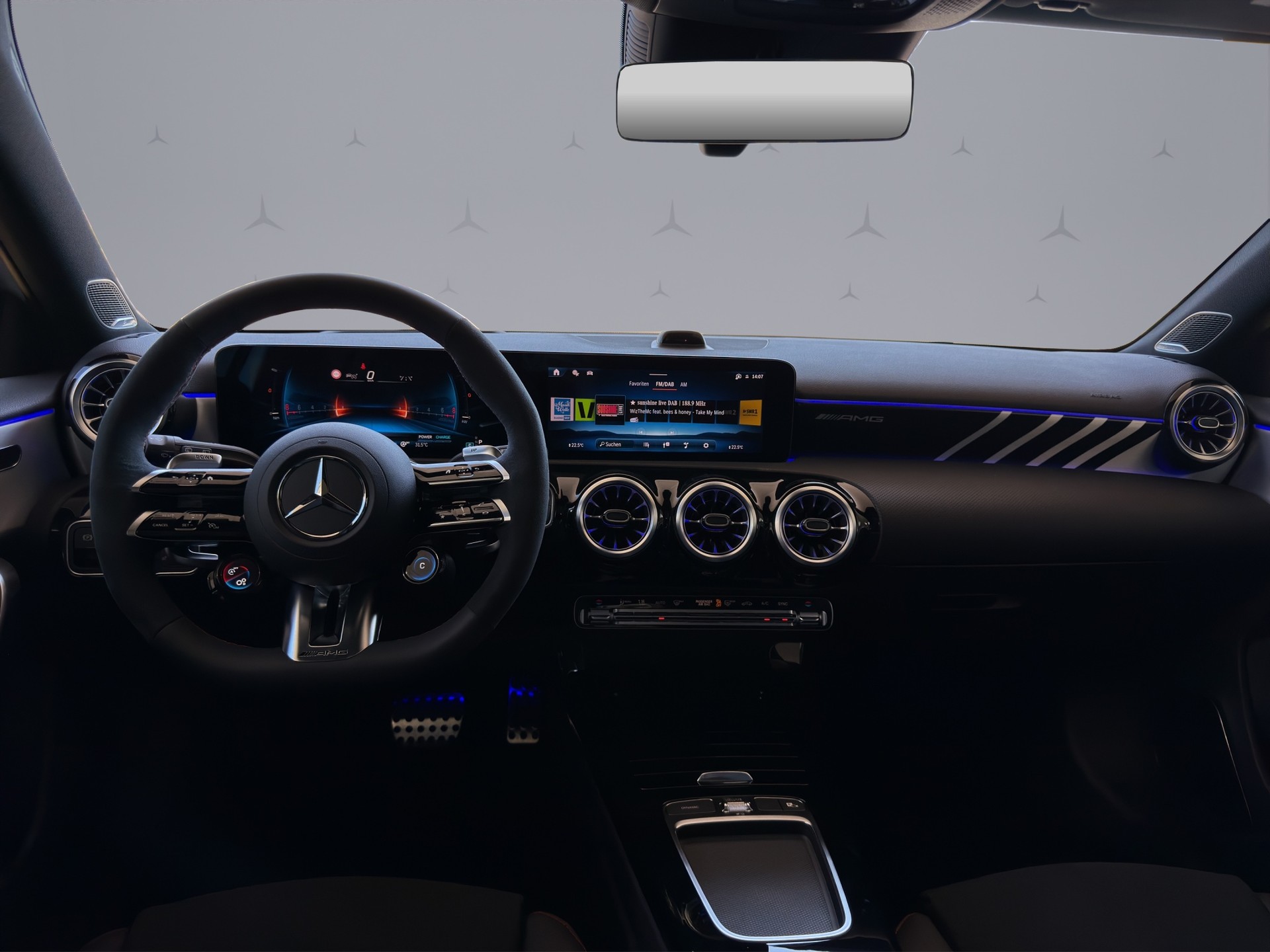 MERCEDES-BENZ A 35 AMG 4matic-image-11