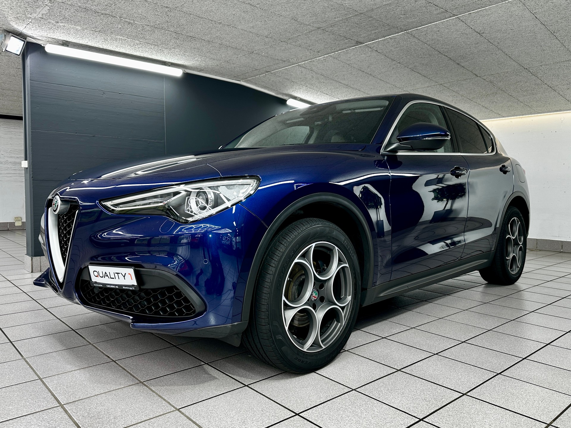 ALFA ROMEO Stelvio 2.0 Executive Q4 Automatic-image-7