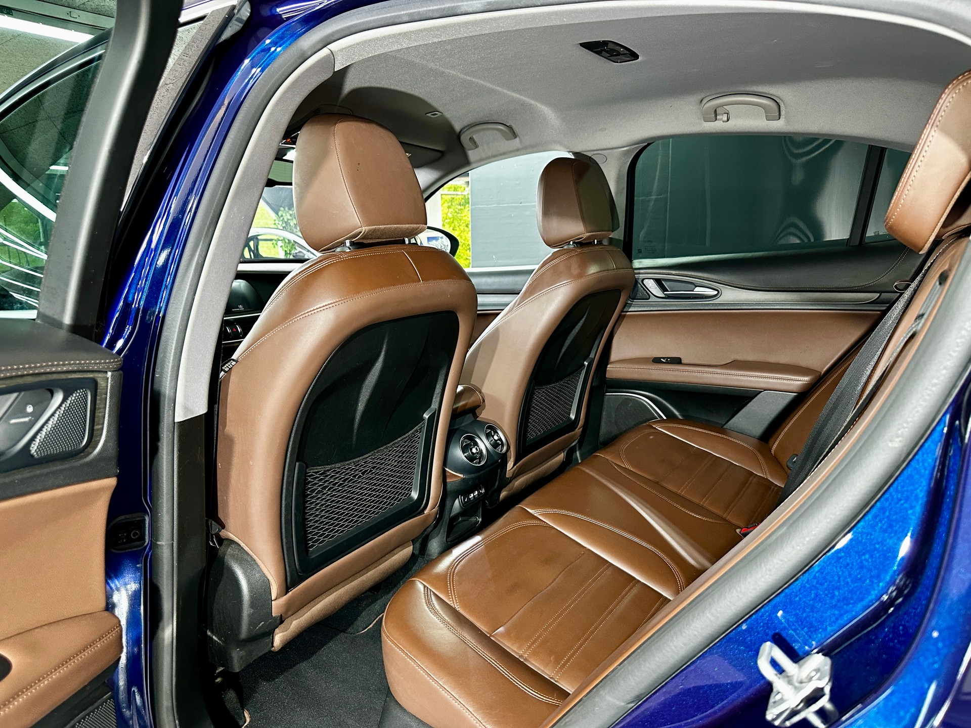 ALFA ROMEO Stelvio 2.0 Executive Q4 Automatic-image-27