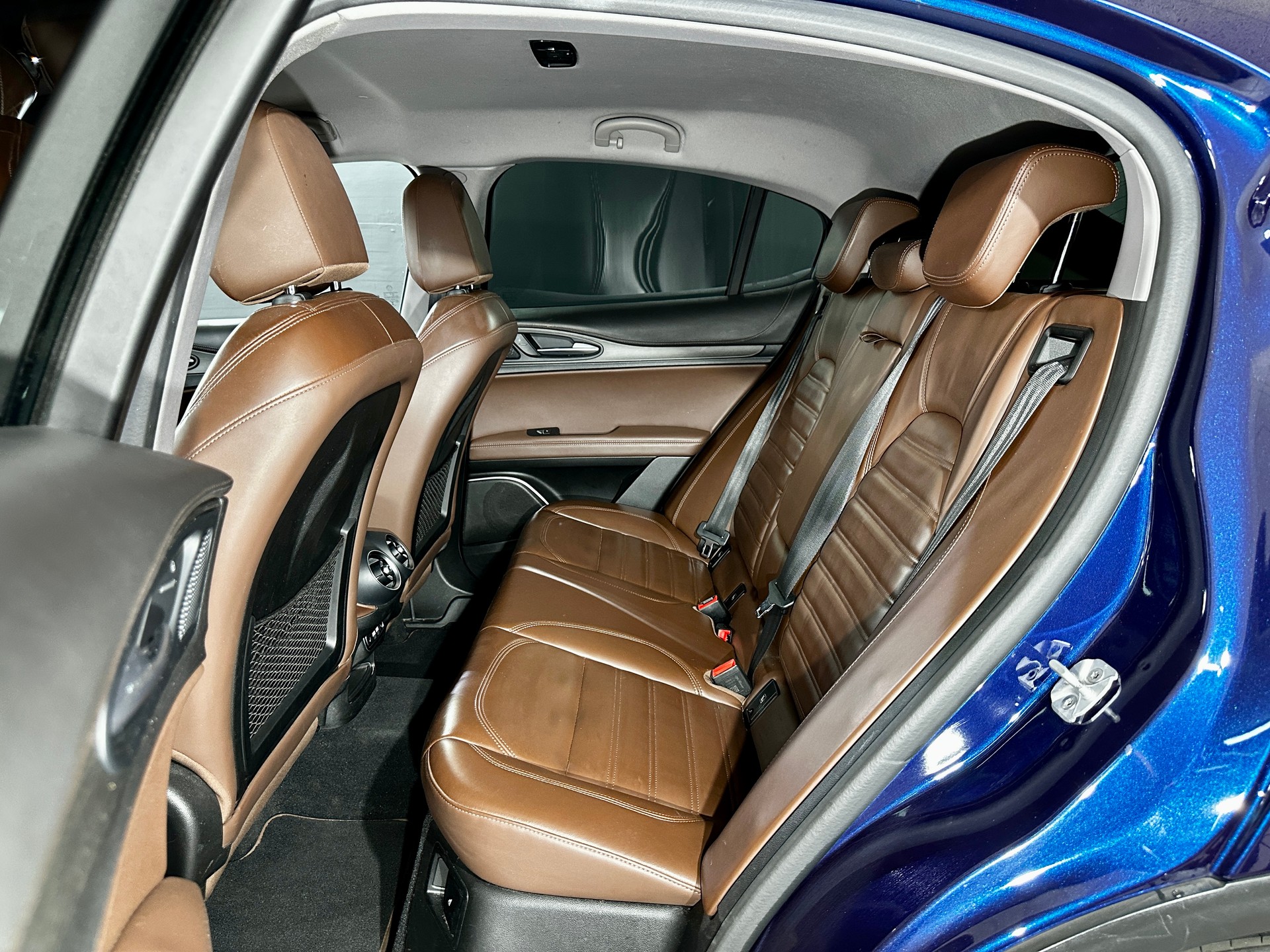 ALFA ROMEO Stelvio 2.0 Executive Q4 Automatic-image-28