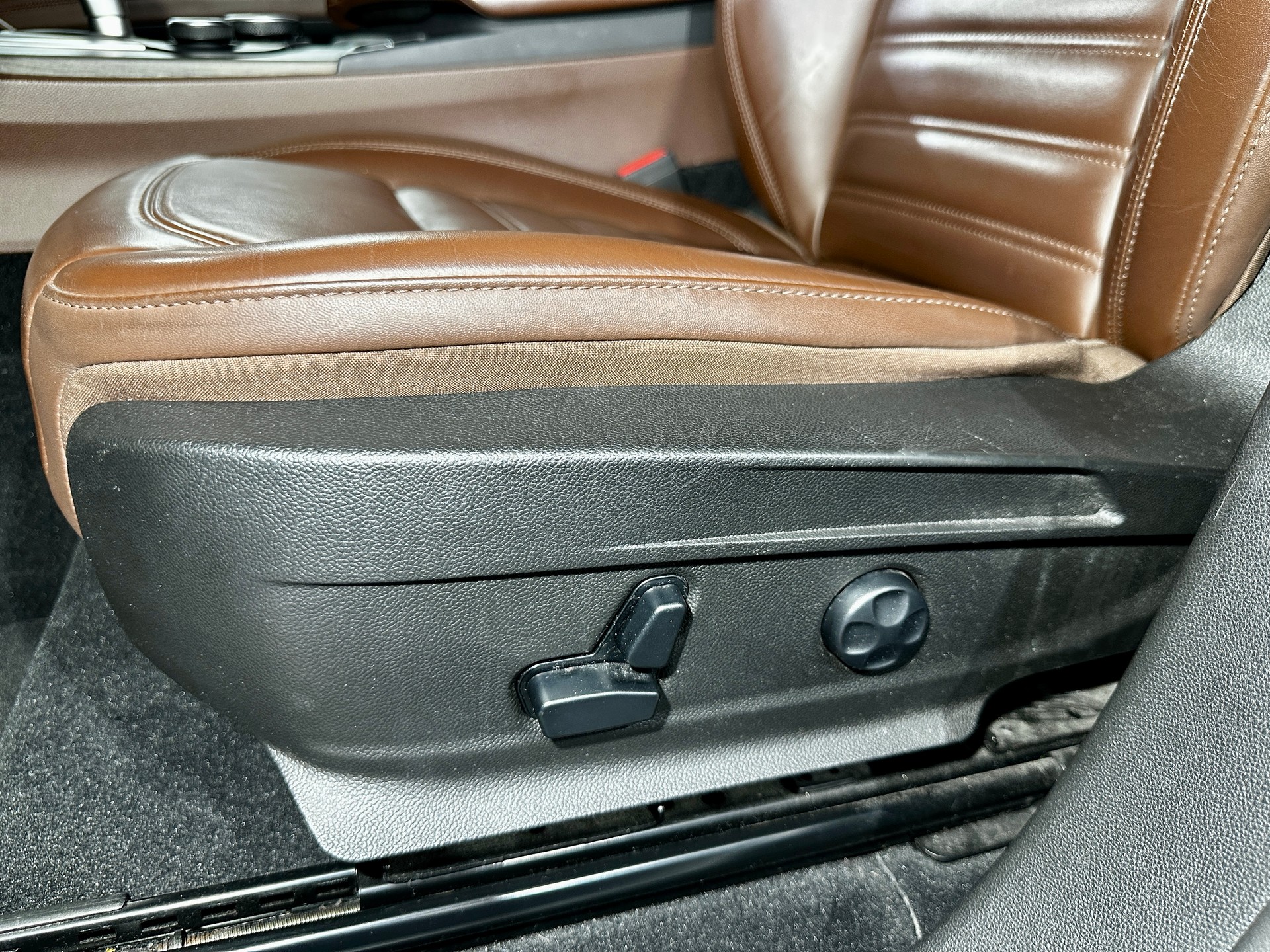 ALFA ROMEO Stelvio 2.0 Executive Q4 Automatic-image-26