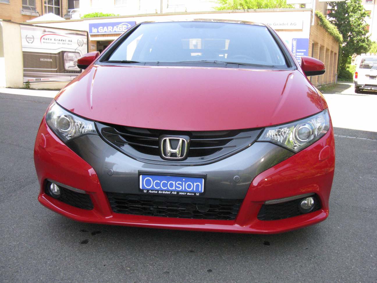HONDA Civic 1.8i-VTEC 142 Executive-image-11