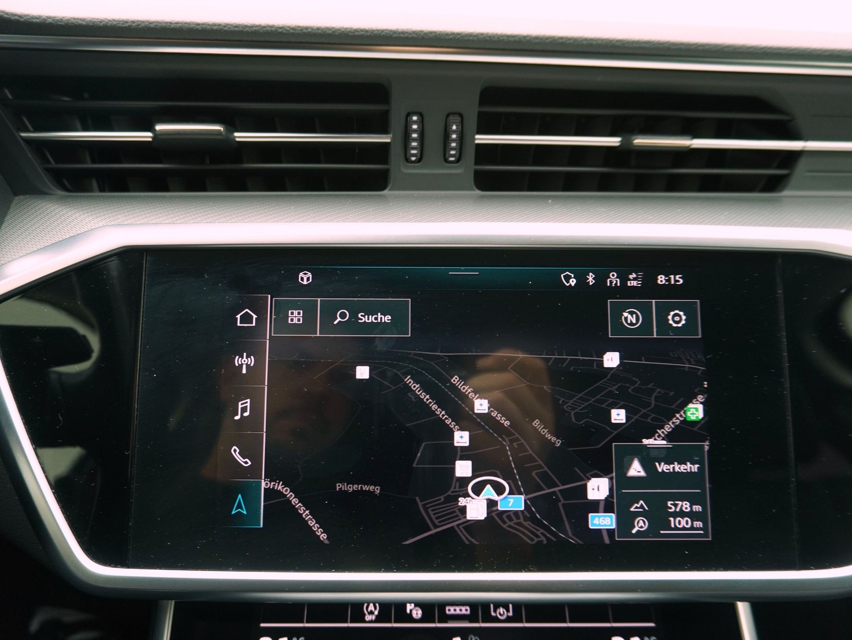 AUDI A6 Avant 40 TDI Sport S-Tronic-image-23