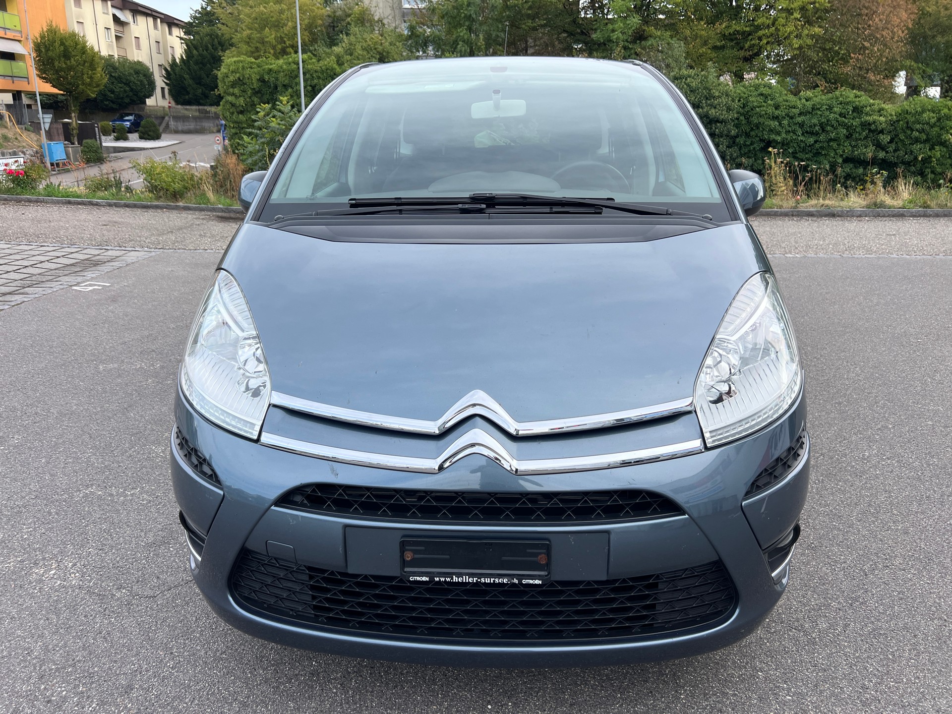 CITROEN C4 Picasso 1.6i 16V Swiss Style-image-1