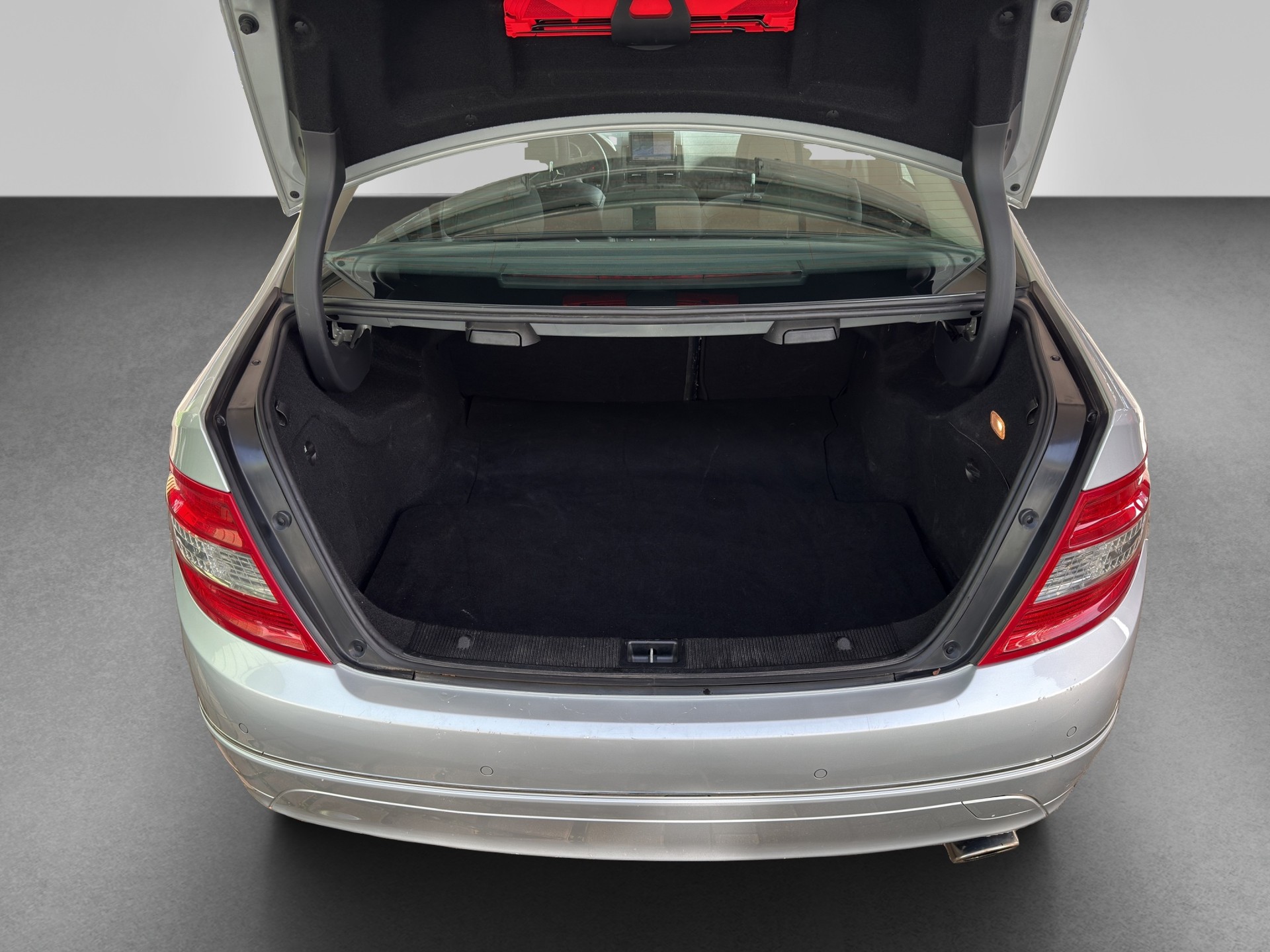 MERCEDES-BENZ C 350 Avantgarde 4Matic 7G-Tronic-image-16
