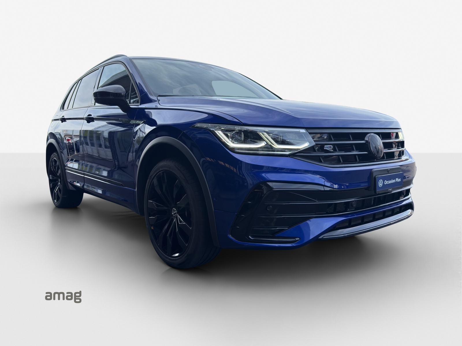 VW Tiguan 2.0TSI R-Line 4Motion DSG-image-5