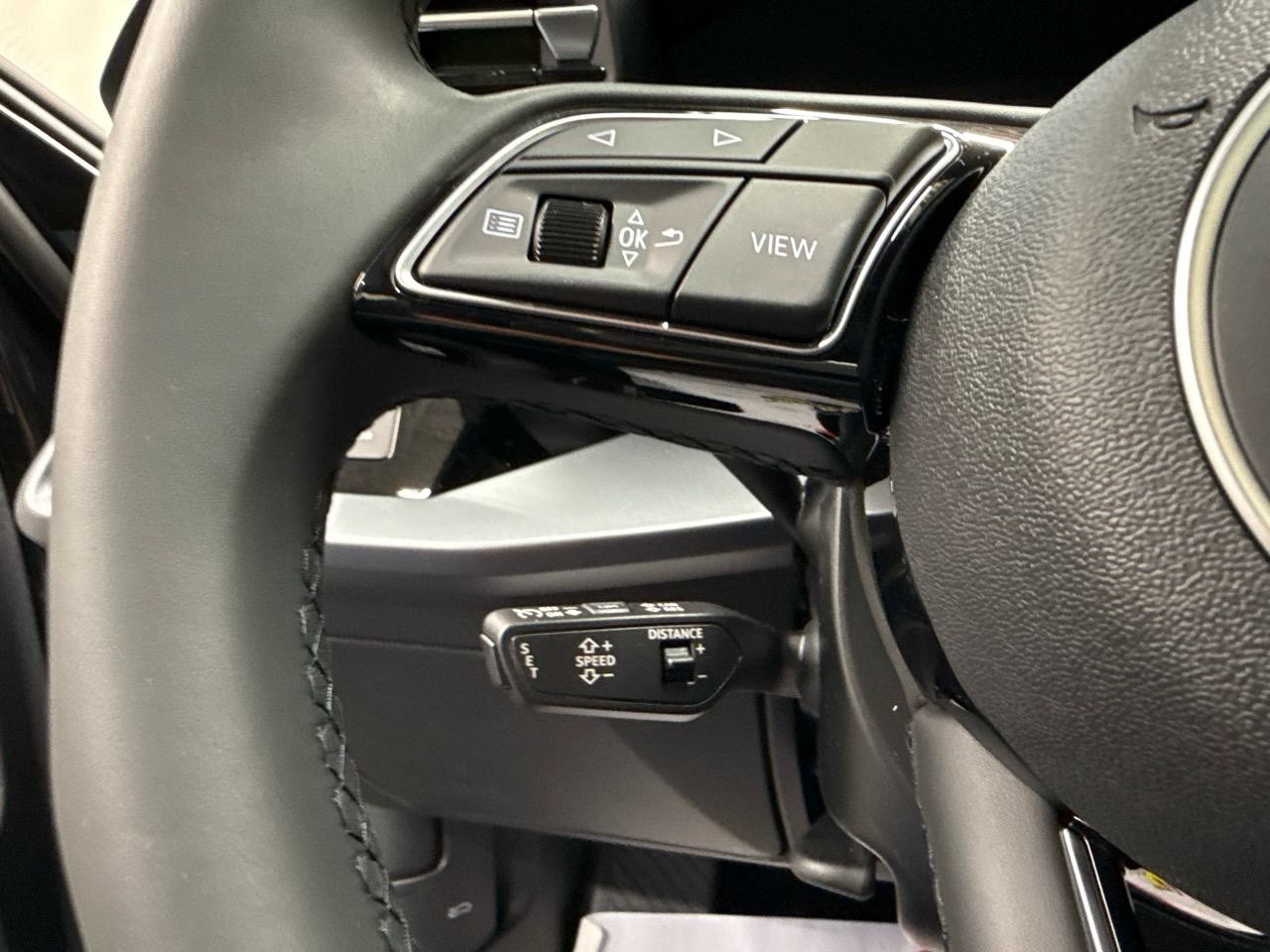 AUDI A3 Sportback 35 TFSI Attraction S-tronic-image-8