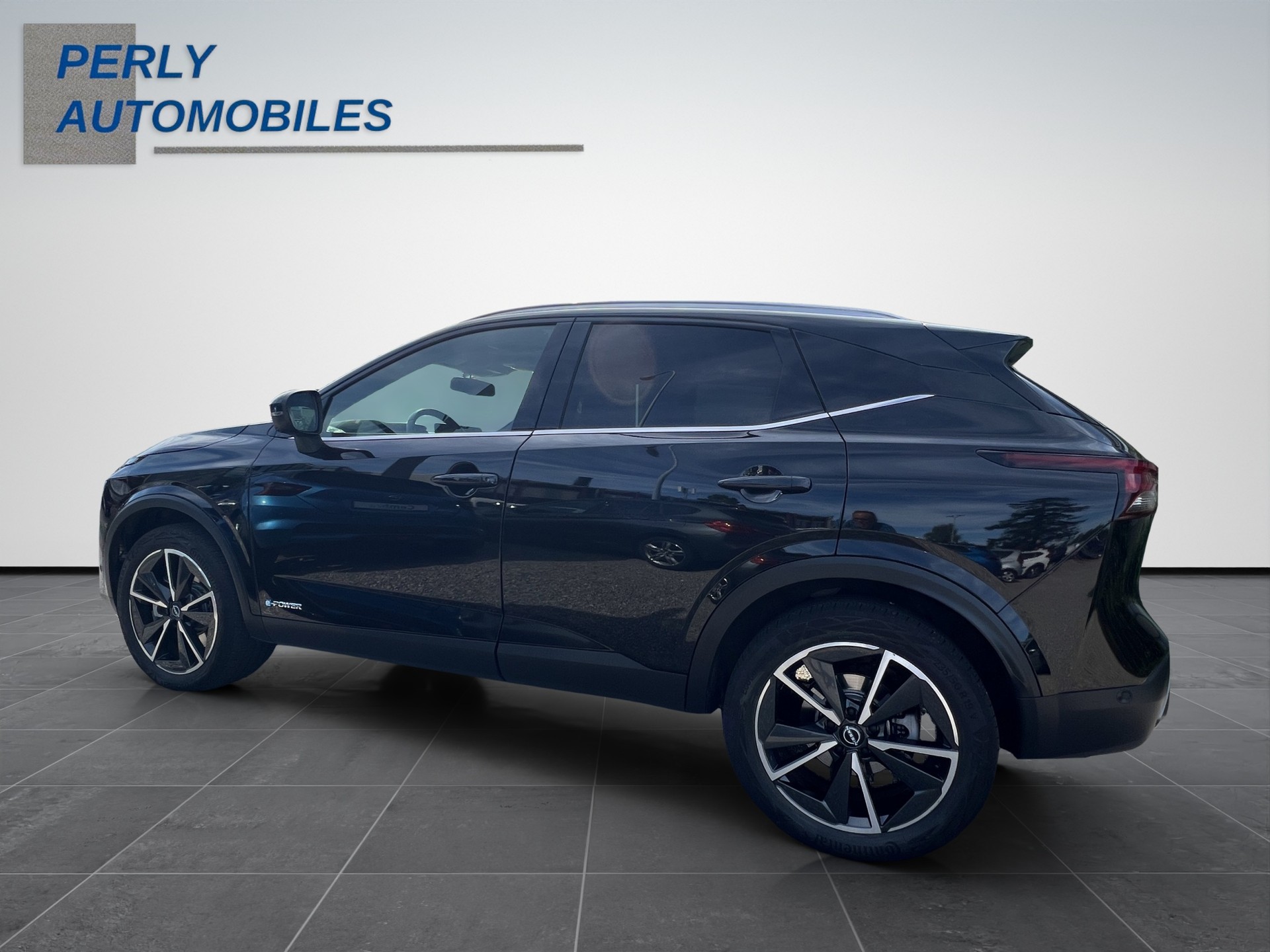 NISSAN Qashqai 1.5 VC-T Tekna-image-3