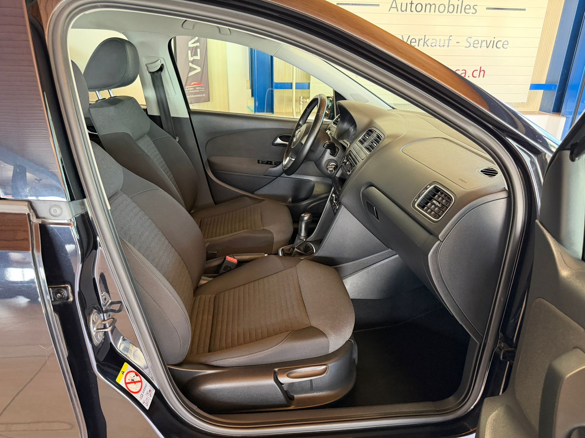 VW Polo 1.4 16V Comfortline-image-17