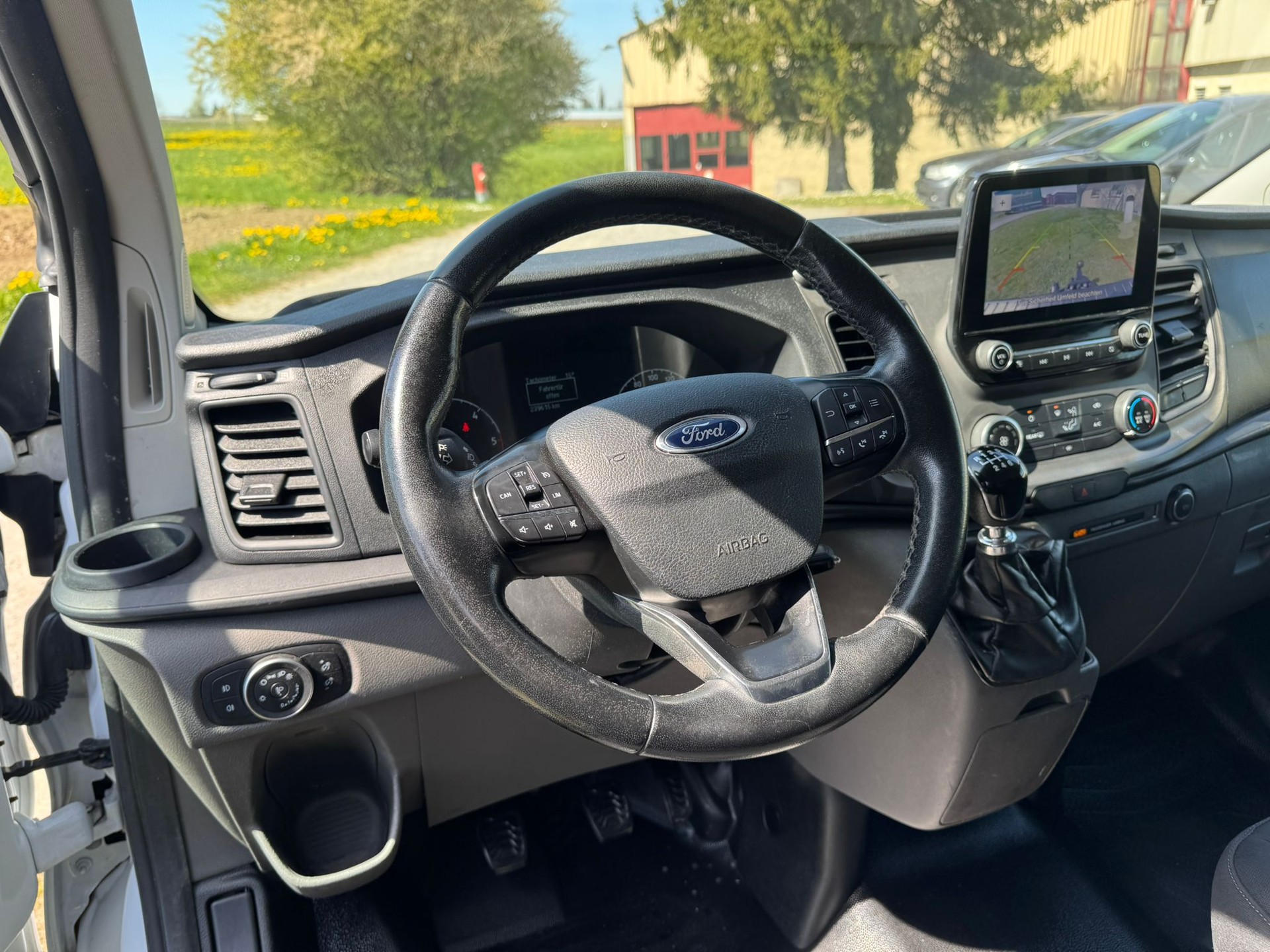 FORD Transit Custom Van 340 L2H1 Trend-image-10