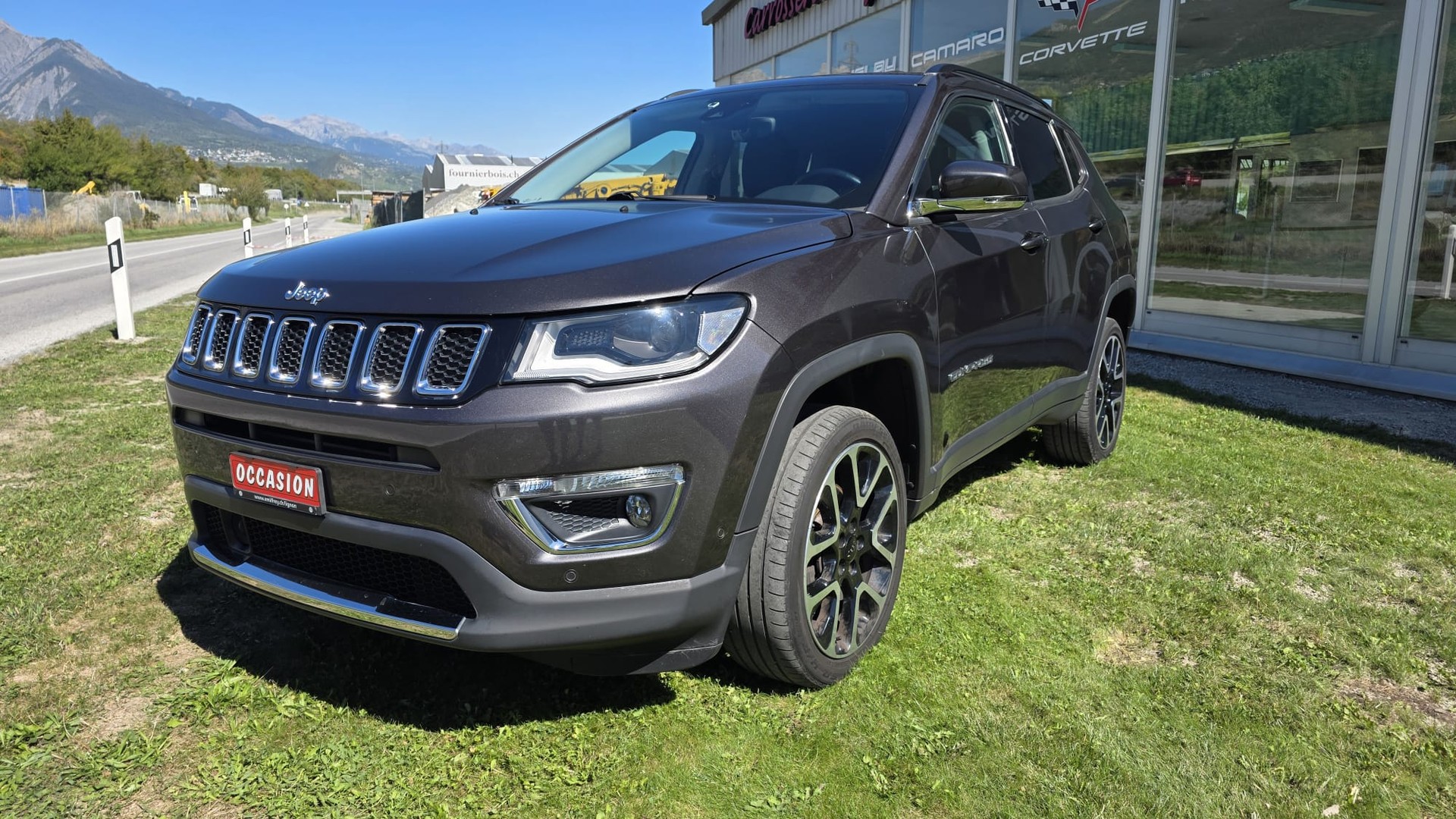 JEEP Compass 1.4 Turbo Freedom AWD 9ATX-image-1