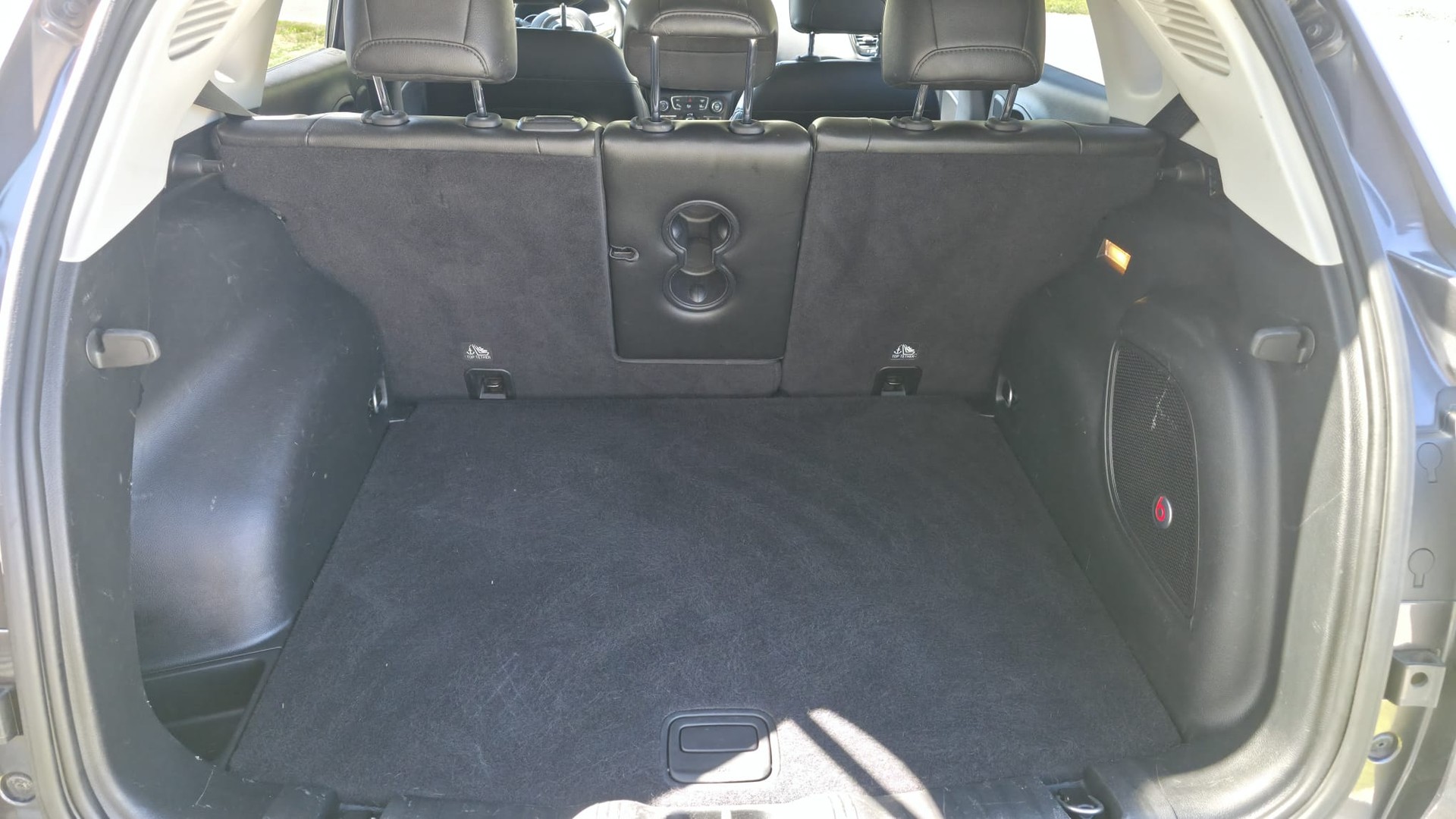 JEEP Compass 1.4 Turbo Freedom AWD 9ATX-image-10