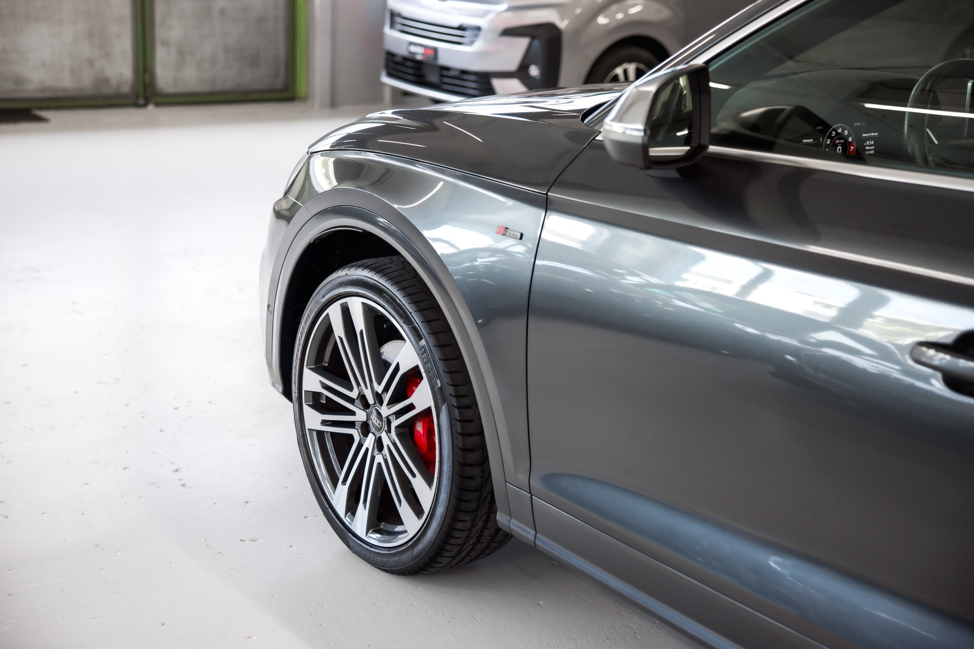 AUDI SQ5 3.0 TFSI quattro S-tronic *CH-FHZ*-image-14