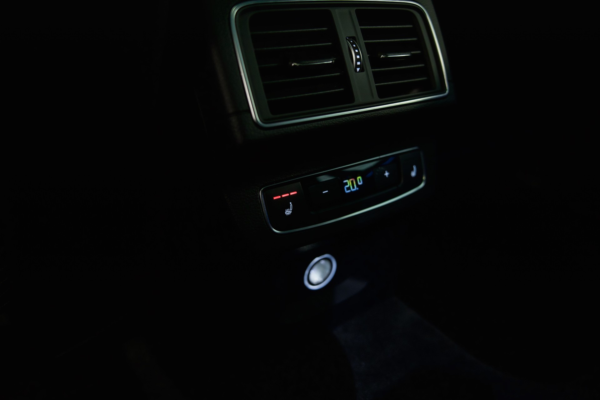 AUDI SQ5 3.0 TFSI quattro S-tronic *CH-FHZ*-image-25