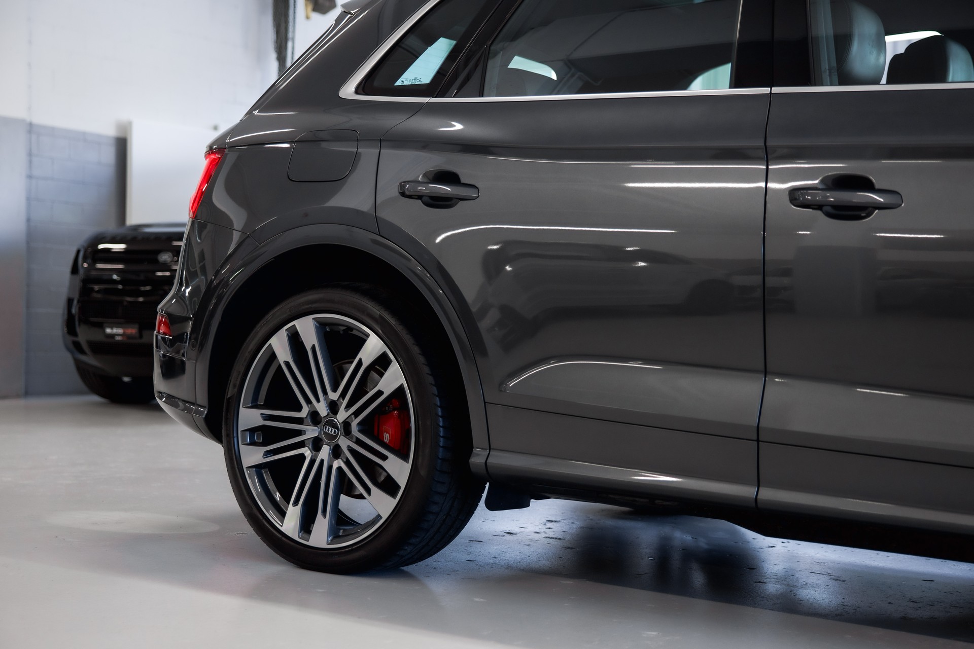 AUDI SQ5 3.0 TFSI quattro S-tronic *CH-FHZ*-image-11