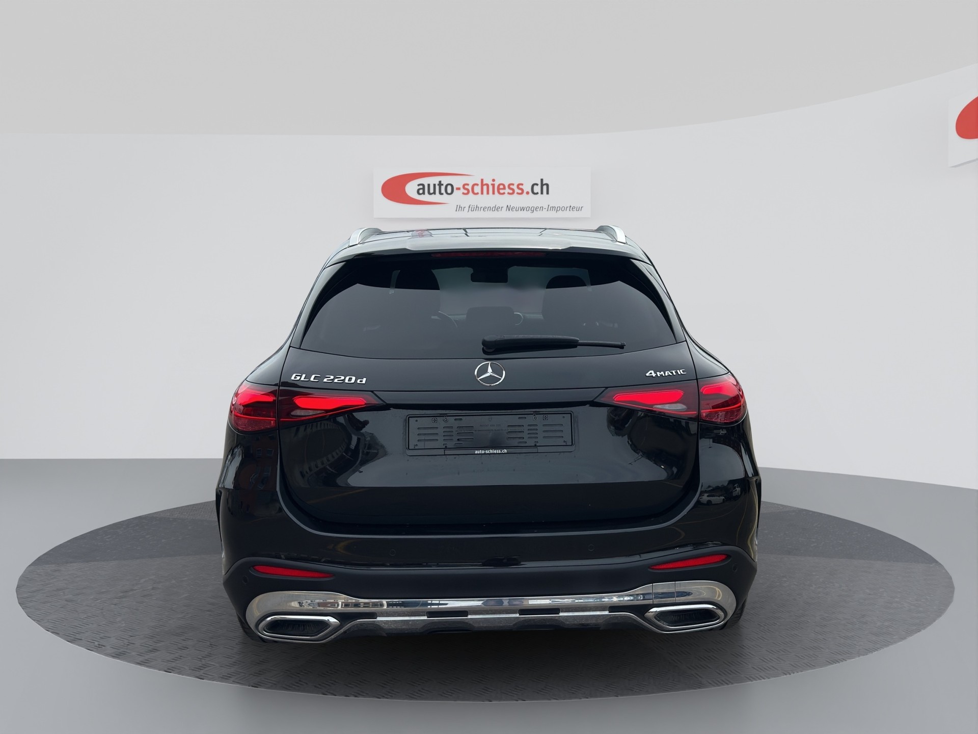 MERCEDES-BENZ GLC 220 d AMG Line 4Matic 9G-Tronic-showroom-element-2