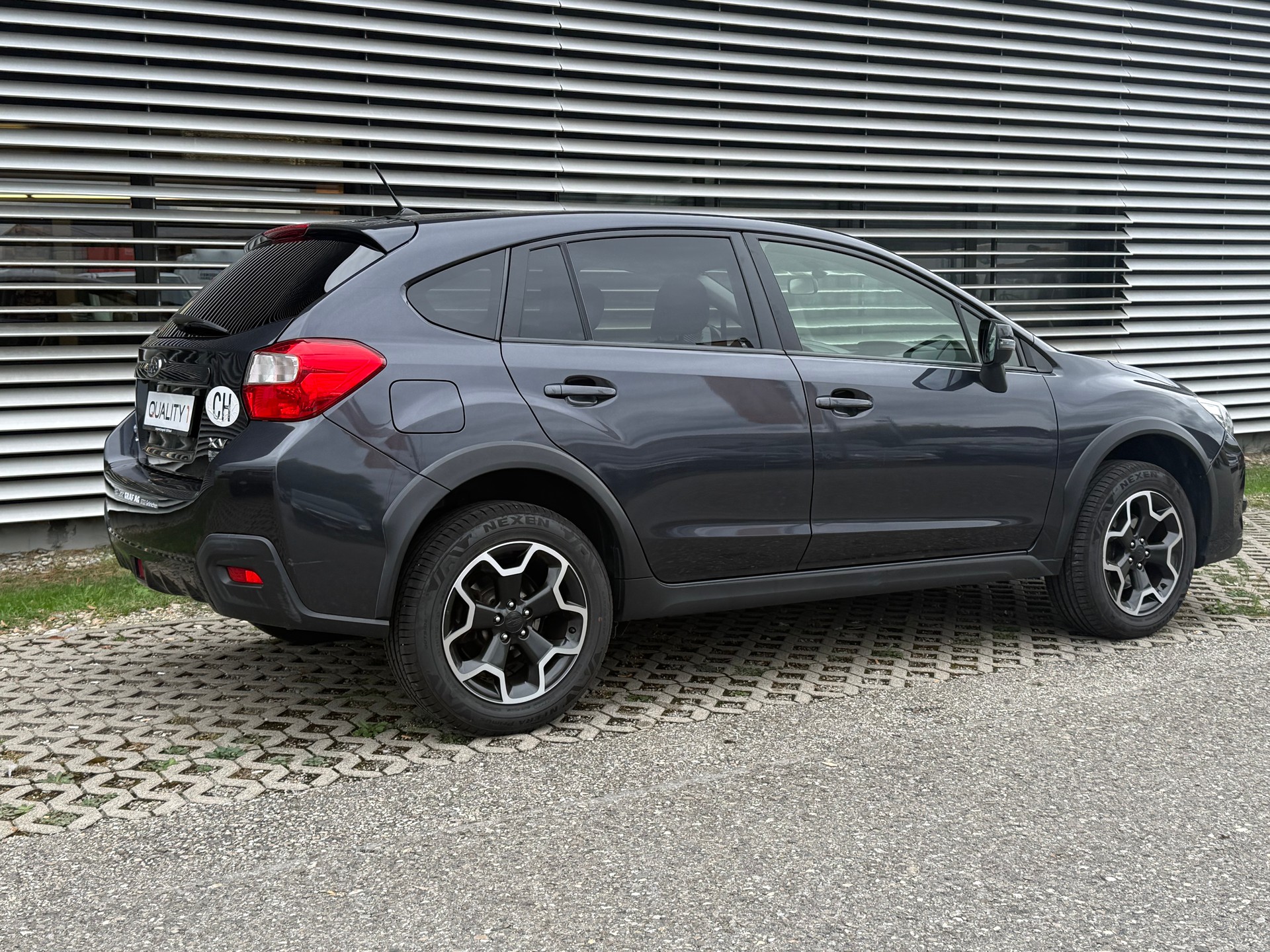 SUBARU XV 2.0D Swiss Two AWD-image-8